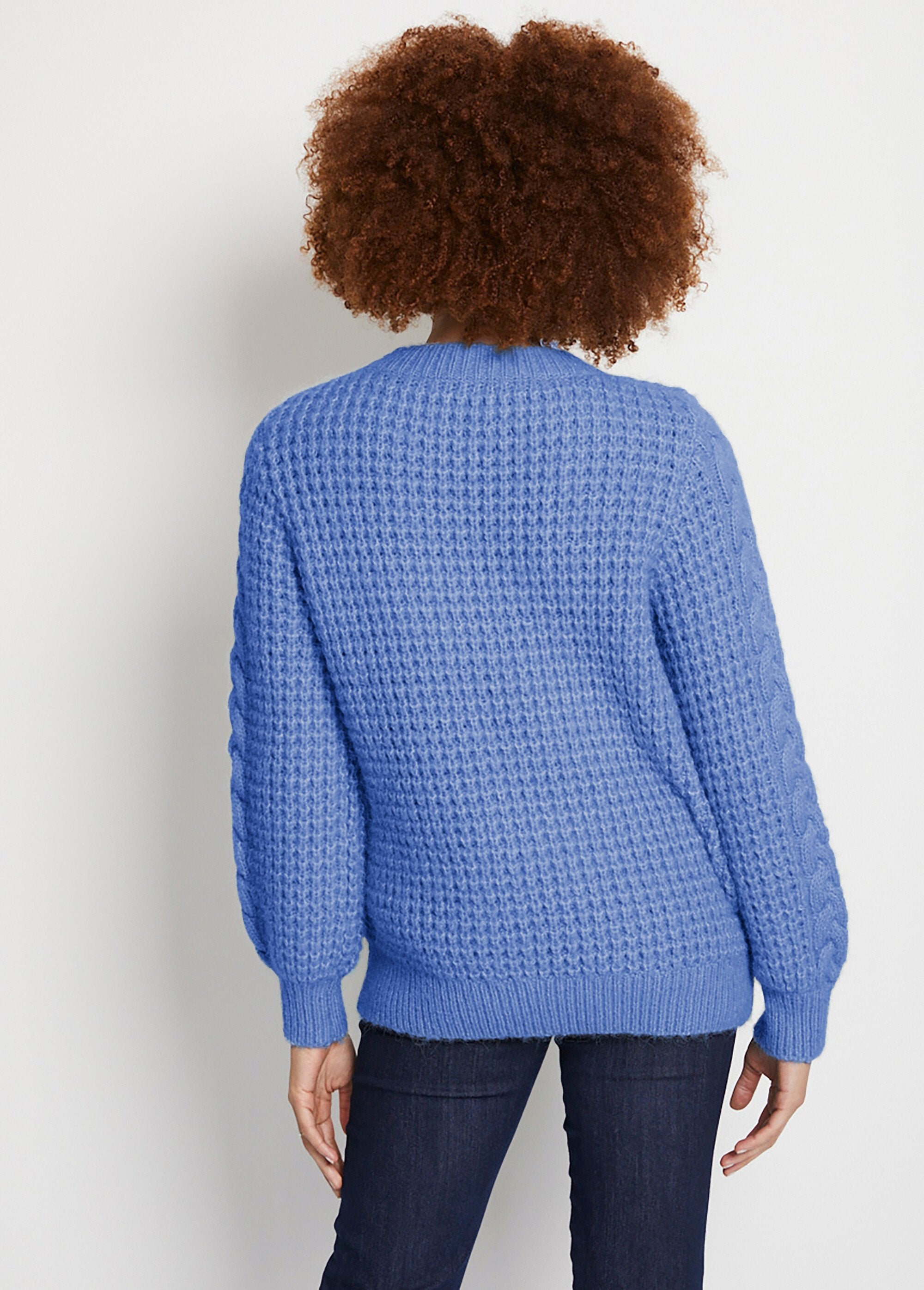 Pull_chaud_col_rond_maille_moelleuse_fantaisie_Bleu_DO1_slim