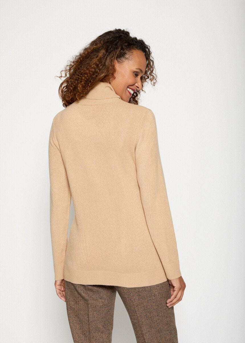 Pull_doux_col_roulé_manches_longues_Camel_DO1_slim