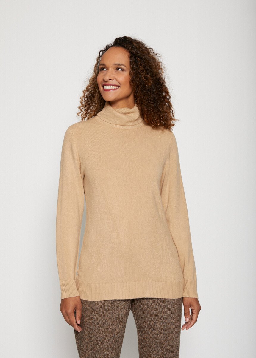 Pull_doux_col_roulé_manches_longues_Camel_FA1_slim