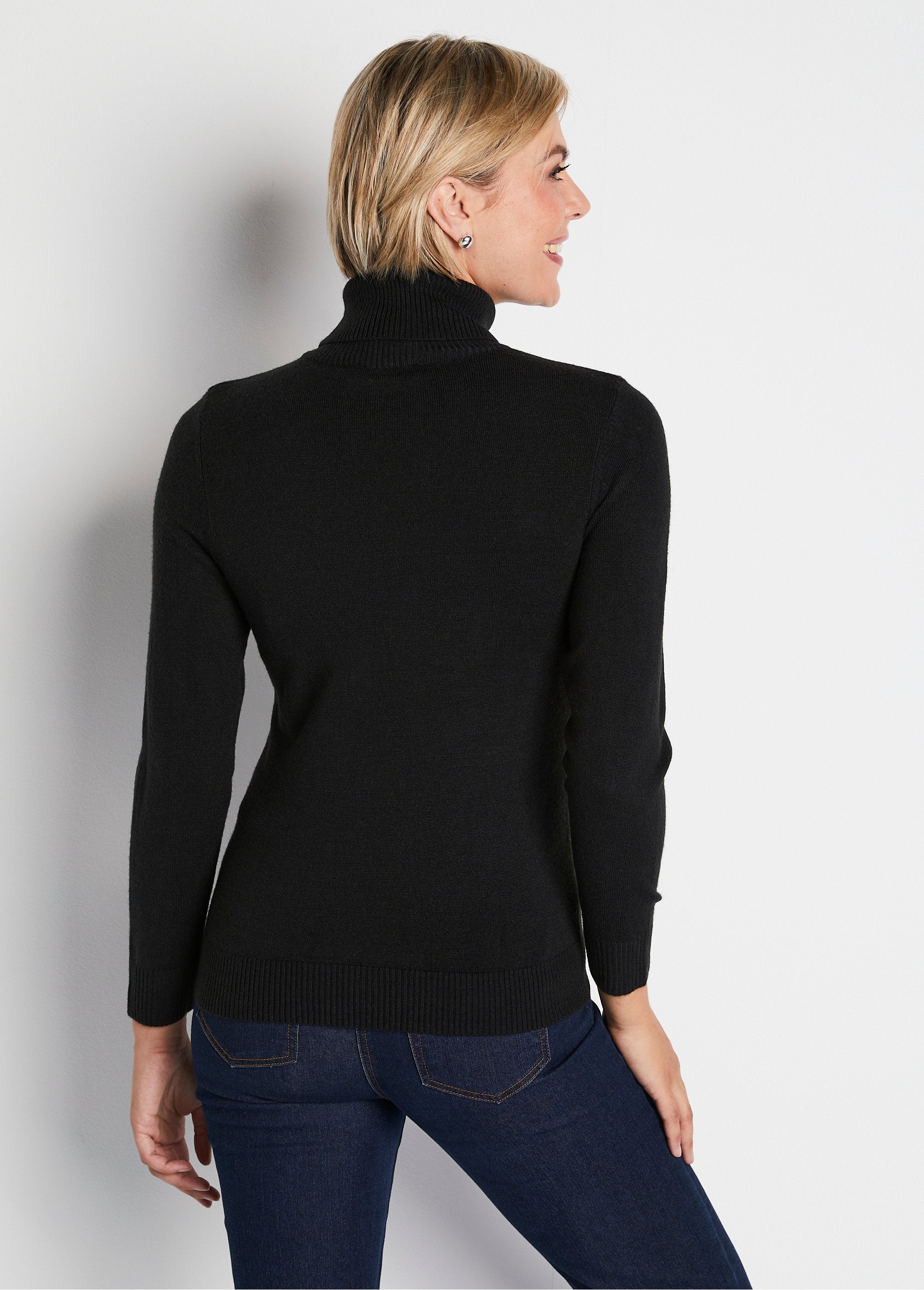 Pull_doux_col_roulé_manches_longues_Noir_DO1_slim