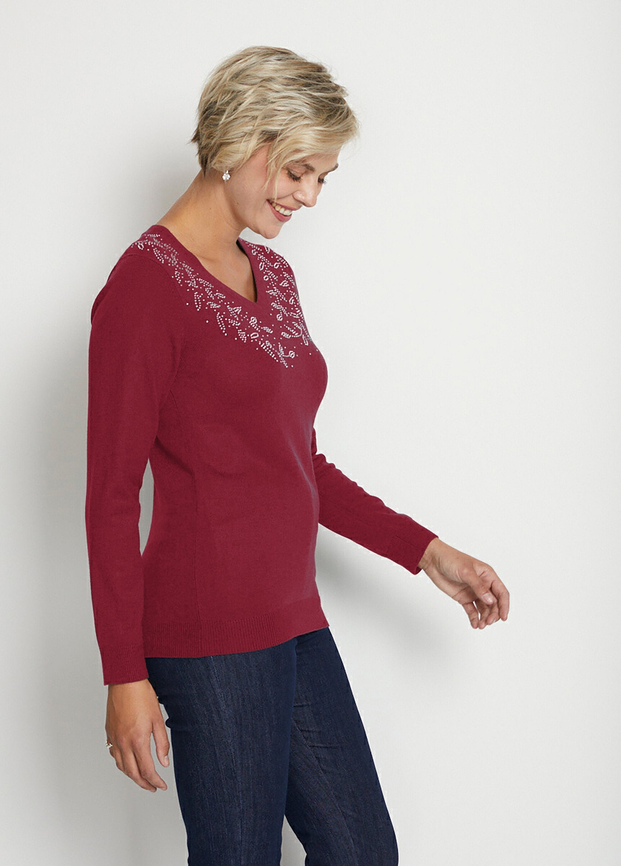 Pull_col_V_strassé_manches_longues_Bordeaux_DR1_slim