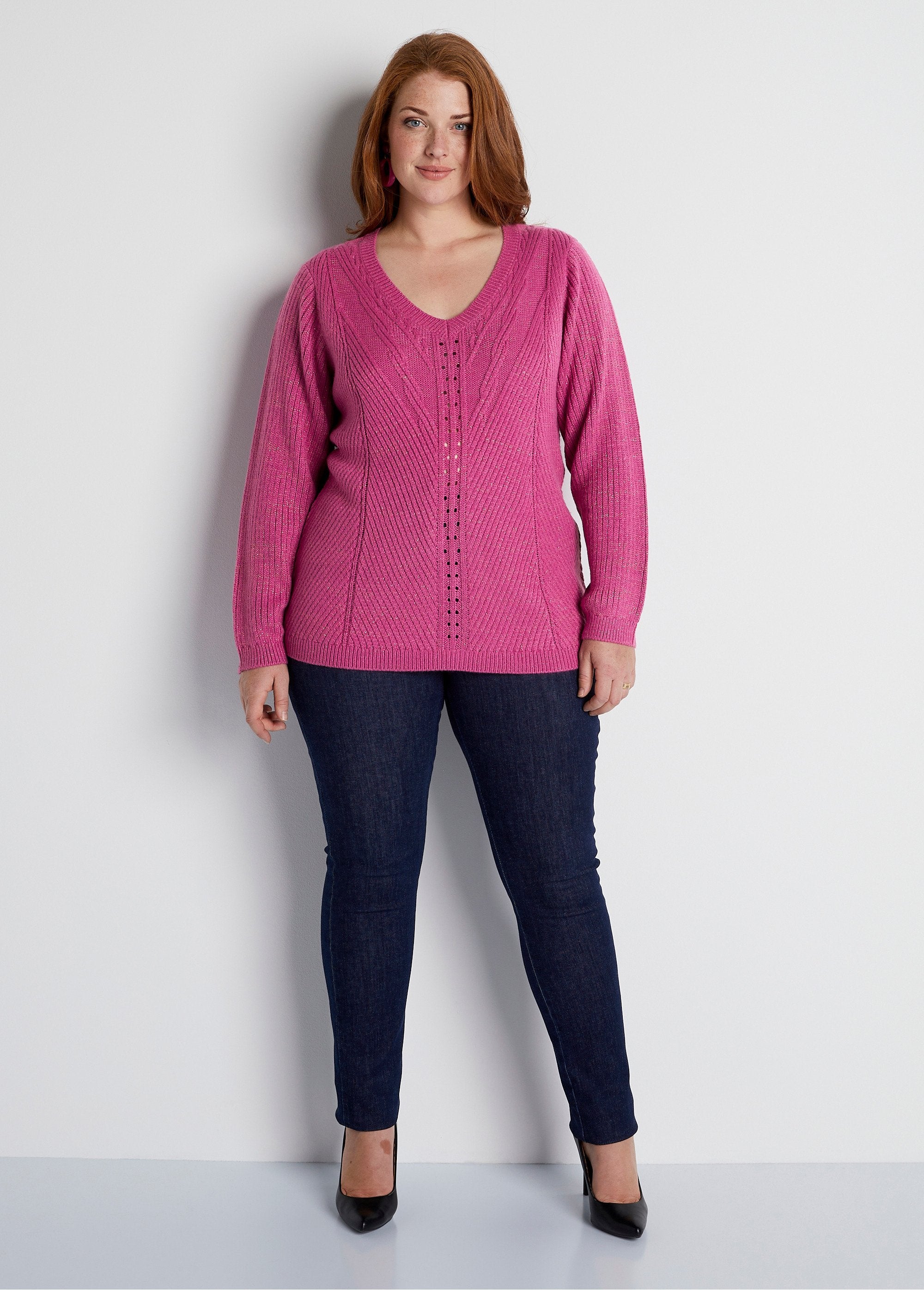 Pull_col_V_uni_maille_fantaisie_Cassis_SF1_curvy