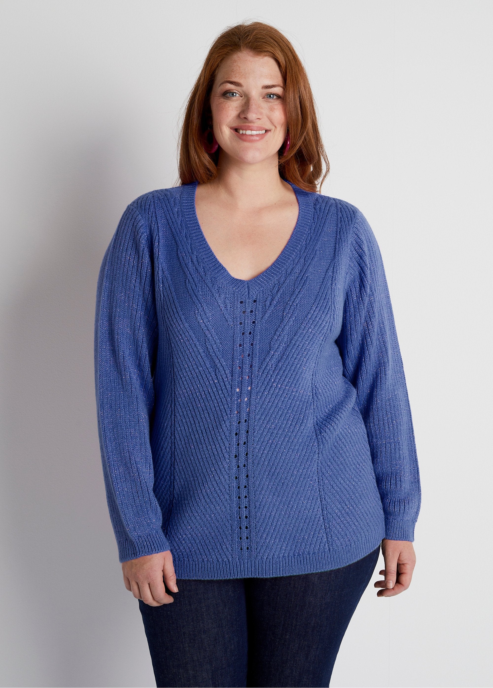 Pull_col_V_uni_maille_fantaisie_Bleu_FA1_curvy