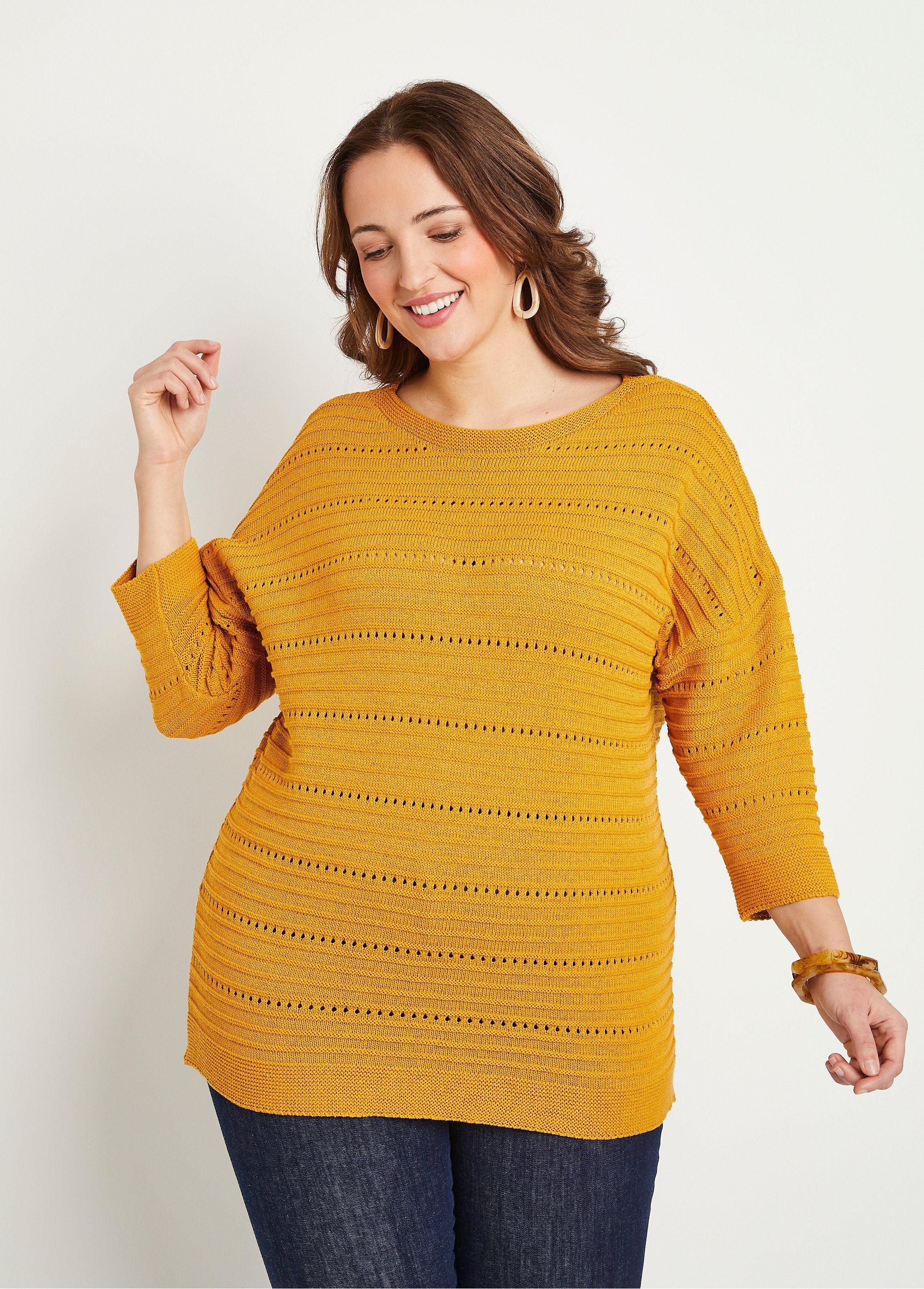 Pull_court_ajouré_manches_3/4_Miel_DE2_curvy