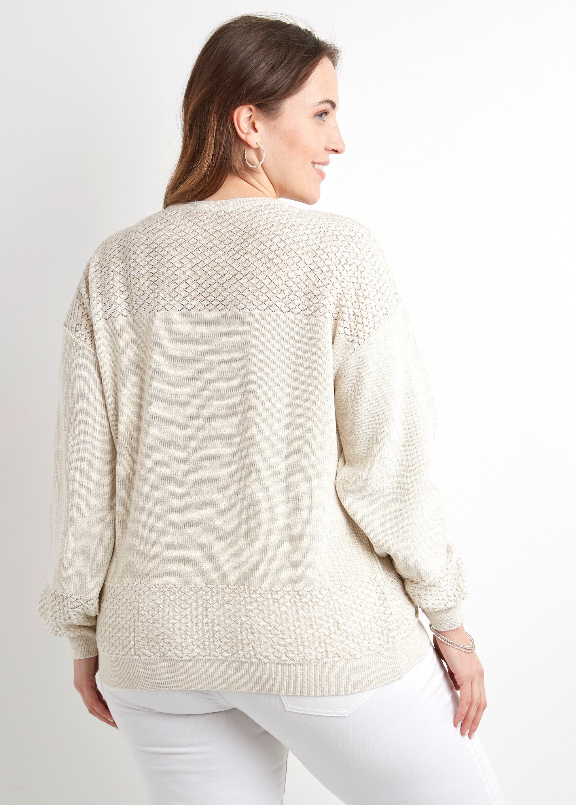 Pull_court_irisé_doux_col_V_manches_longues_Beige_dore_DO1_curvy