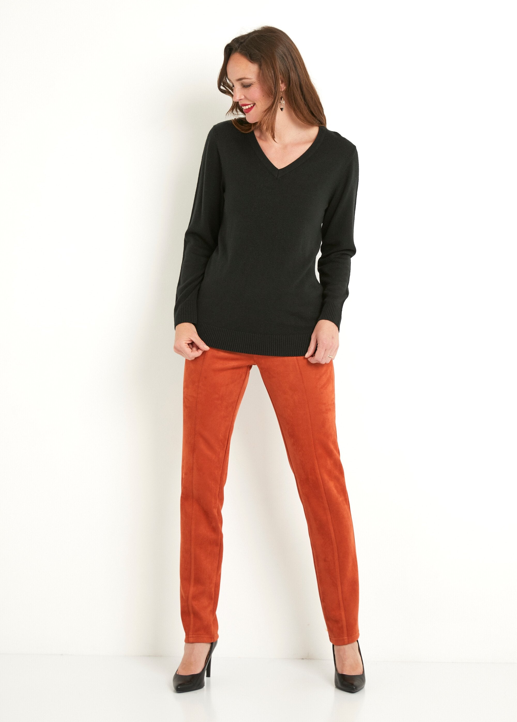 Pull_doux_col_V_manches_longues_Noir_SF1_slim