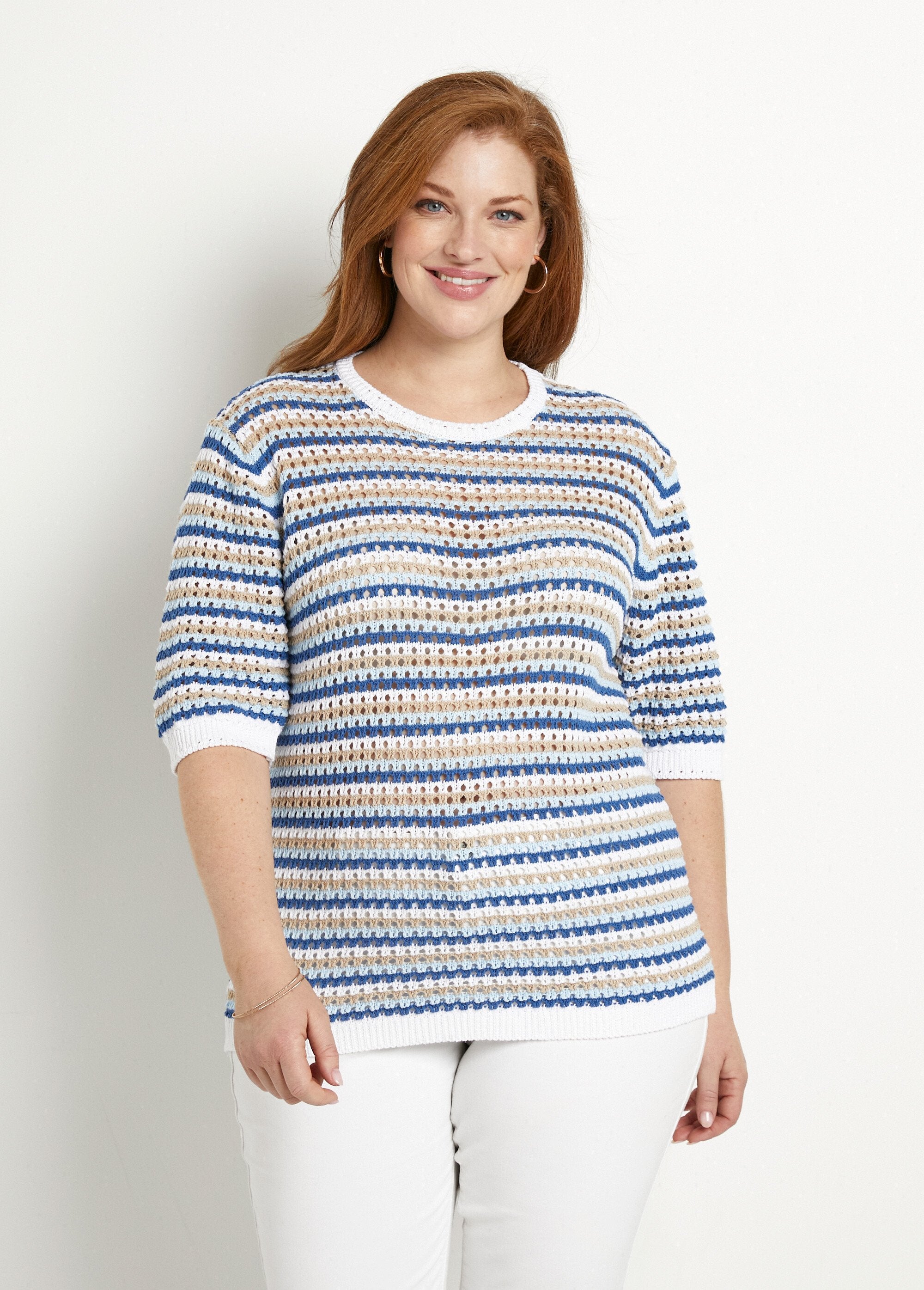 Pull_doux_rayé_ajouré_court_manches_courtes_Raye_bleu_FA1_curvy