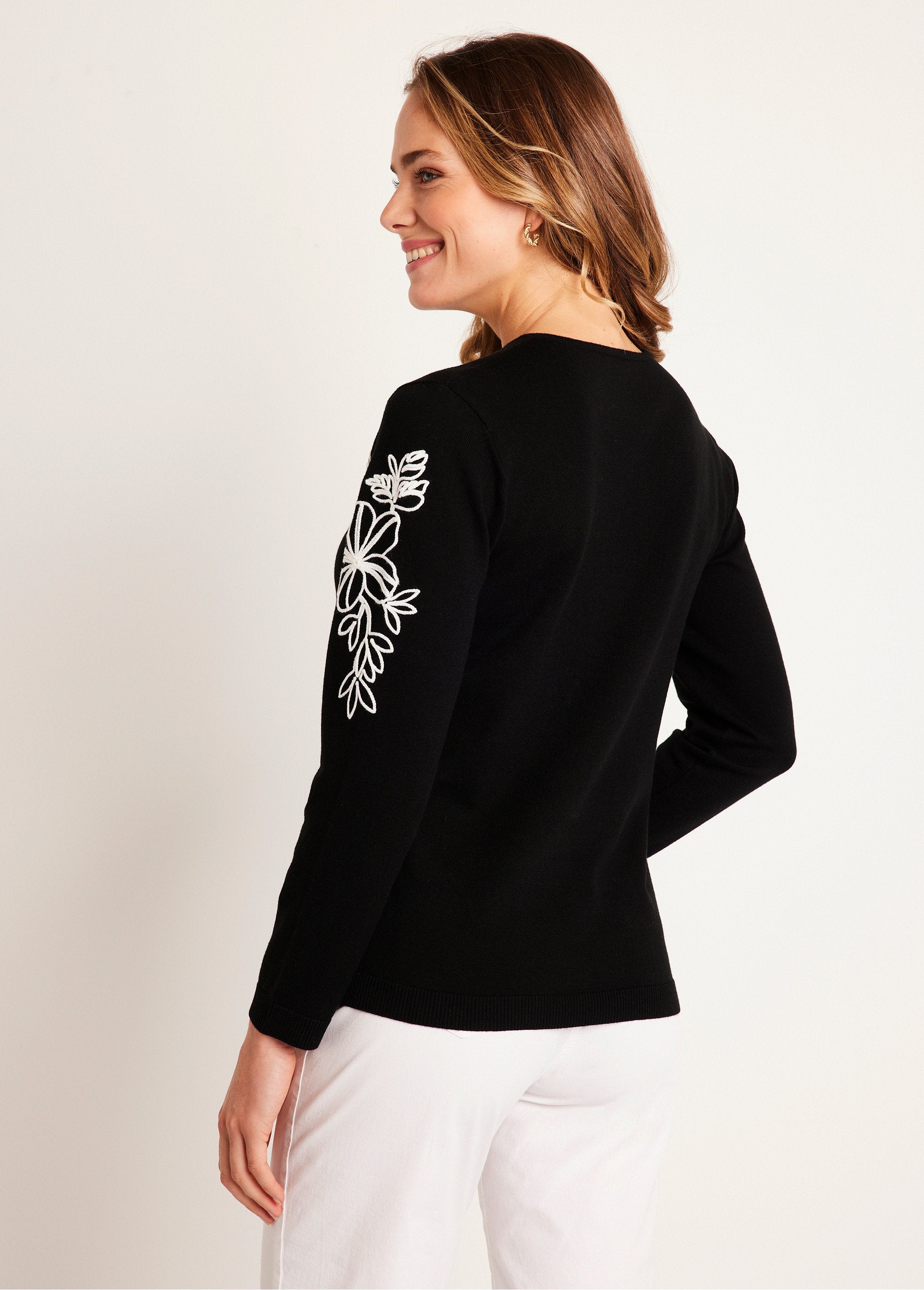 Pull_fin_brodé_Noir_et_blanc_DO1_slim