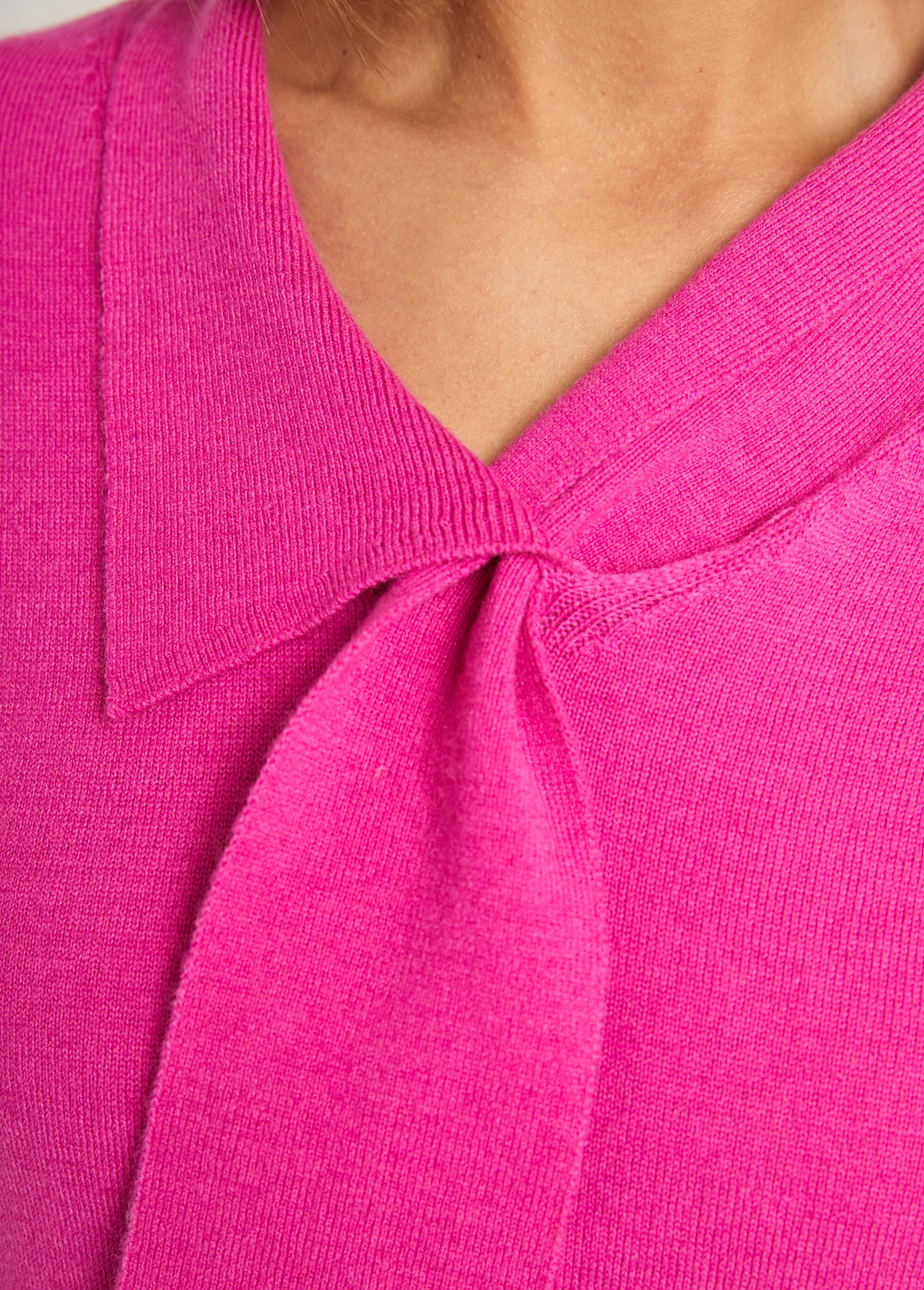 Pull_fin_col_cravate_mélange_laine_Fuchsia_DE3_slim