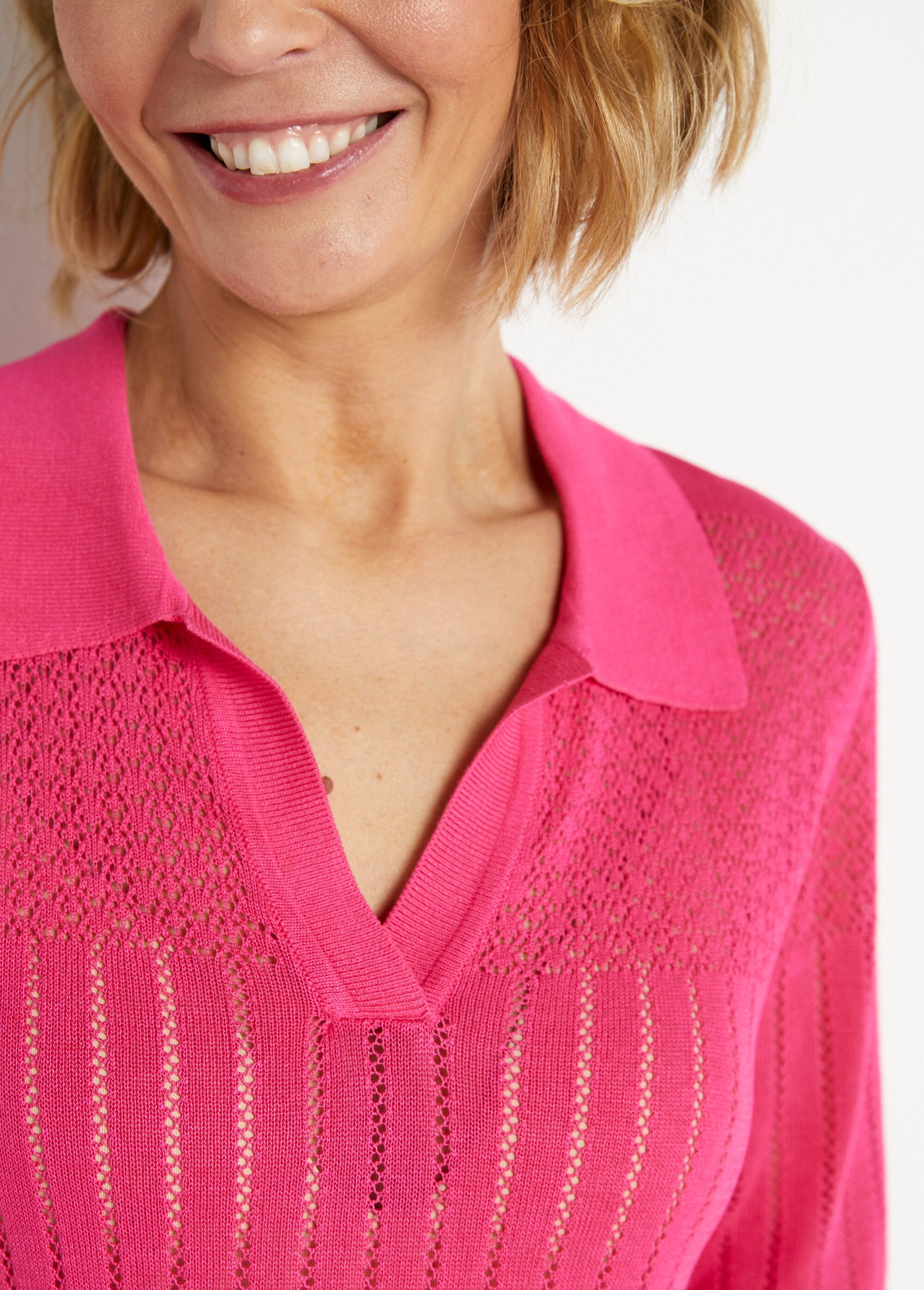 Pull_fin_col_polo_ajouré_manches_courtes_Fuchsia_DE2_slim