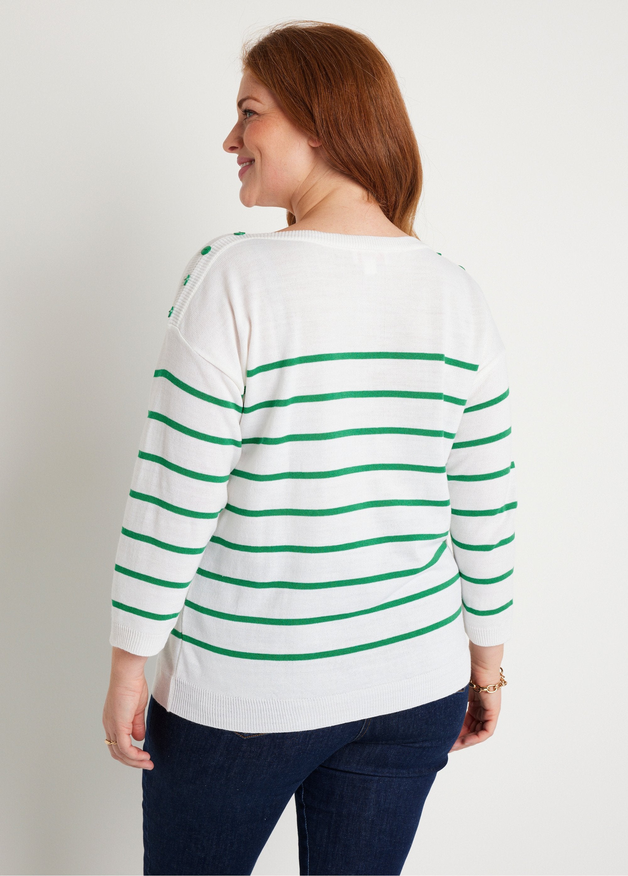 Pull_fin_rayé_Blanc_et_vert_DO1_curvy