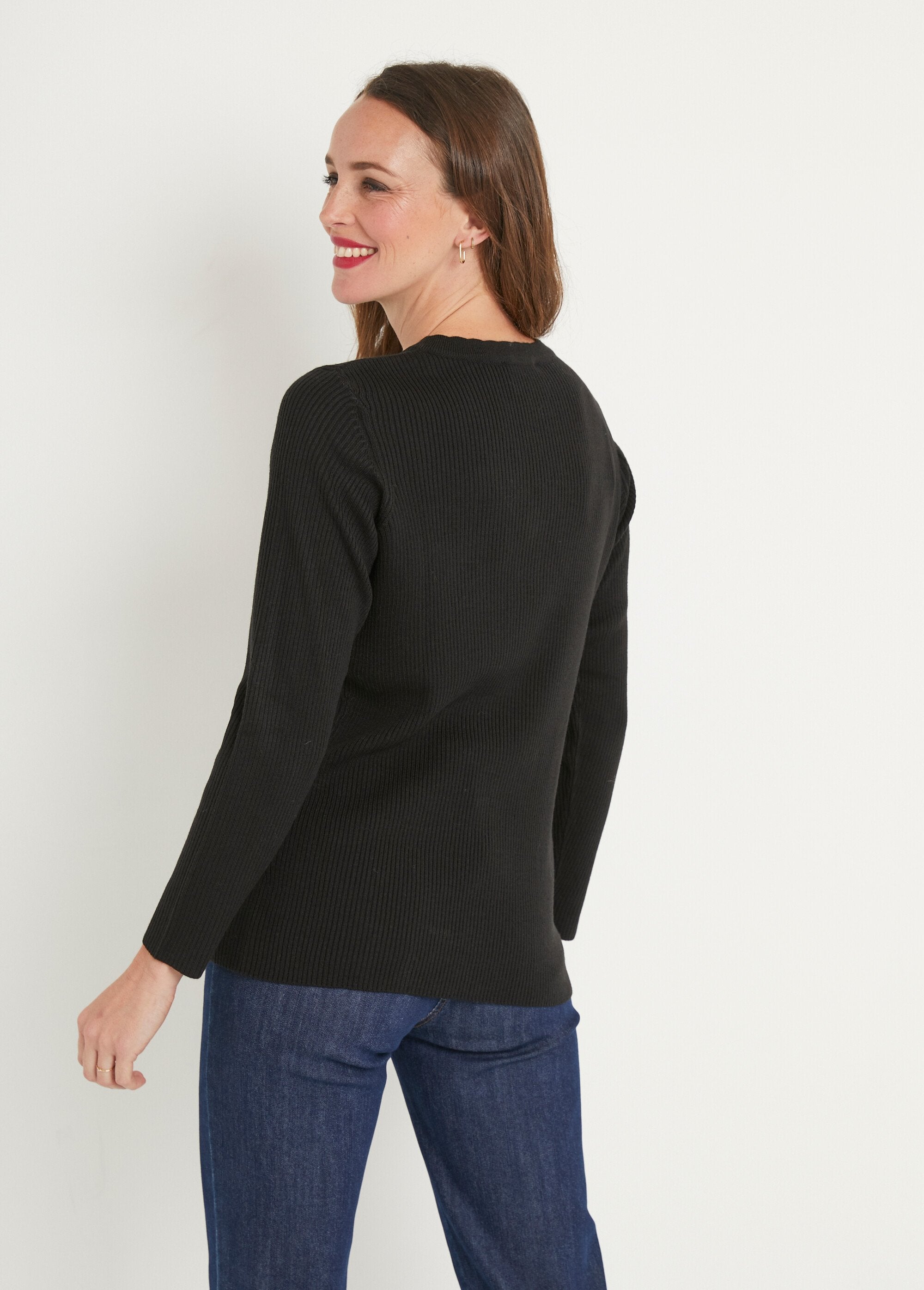 Pull_fin_uni_maille_côtelée_col_V_Noir_DO1_slim