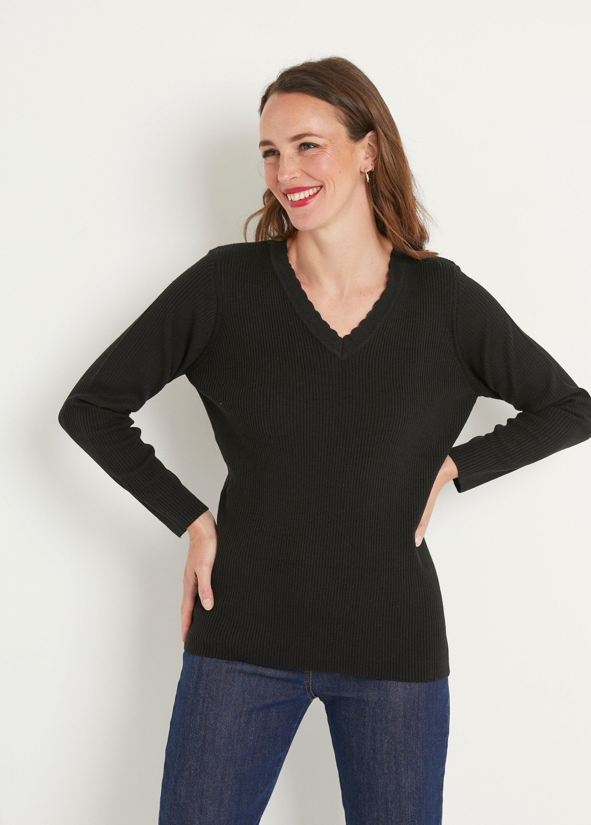 Pull_fin_uni_maille_côtelée_col_V_Noir_FA1_slim