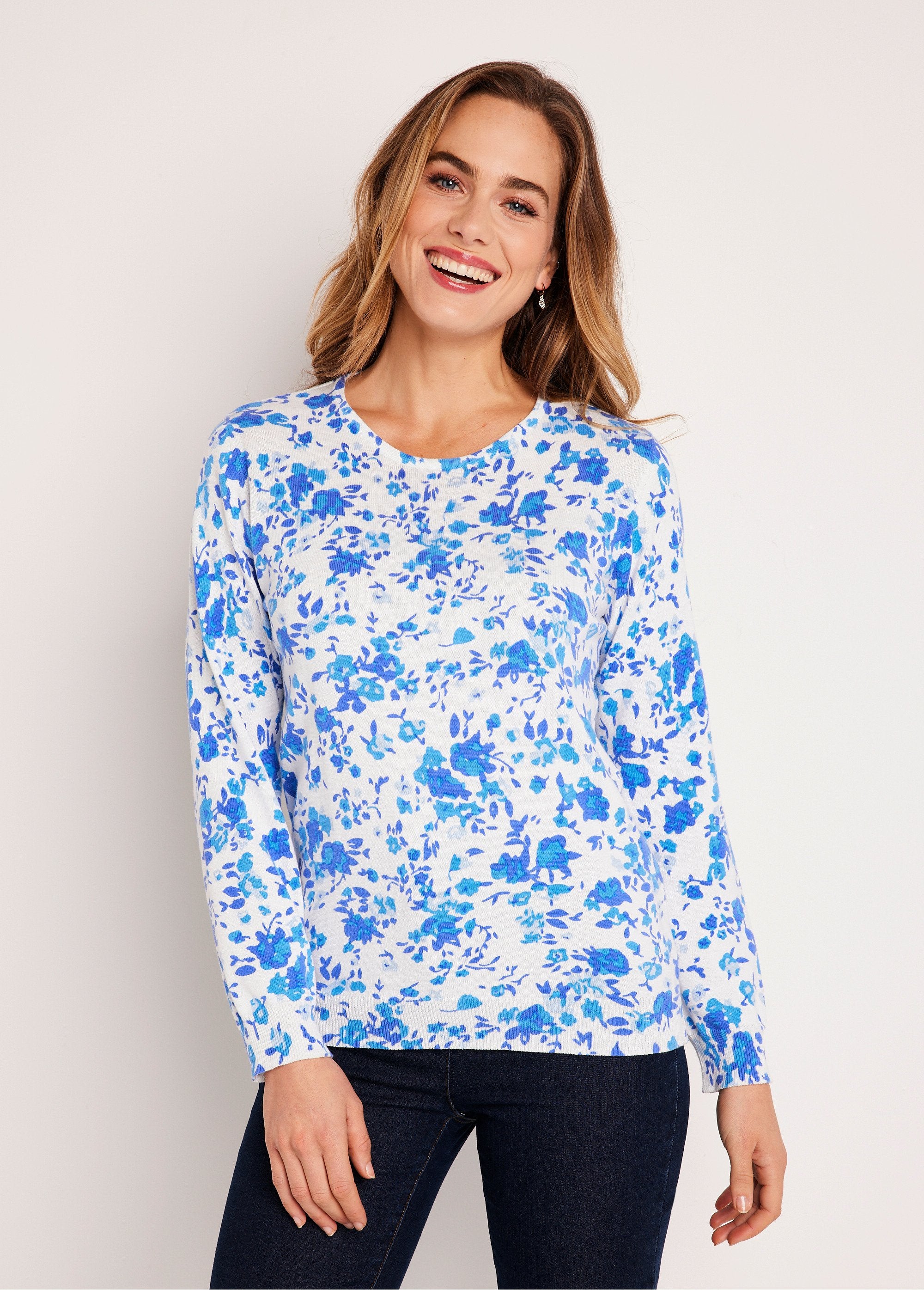 Pull_fleuri_fin_Bleu_FA1_slim