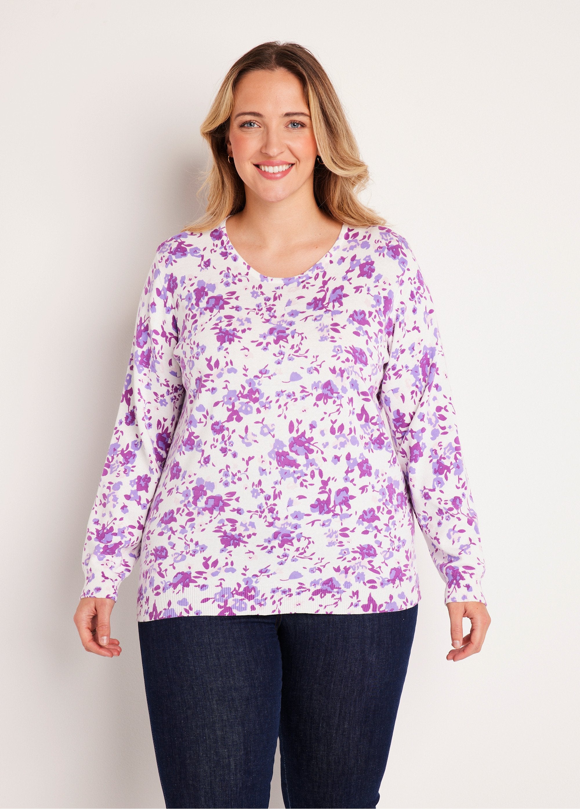 Pull_fleuri_fin_Lilas_FA1_curvy