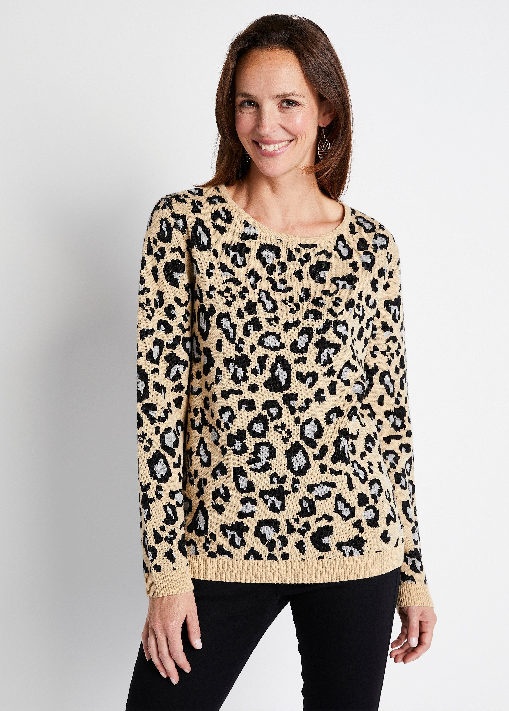 Pull_jacquard_léopard_col_rond_Beige_et_noir_FA1_slim