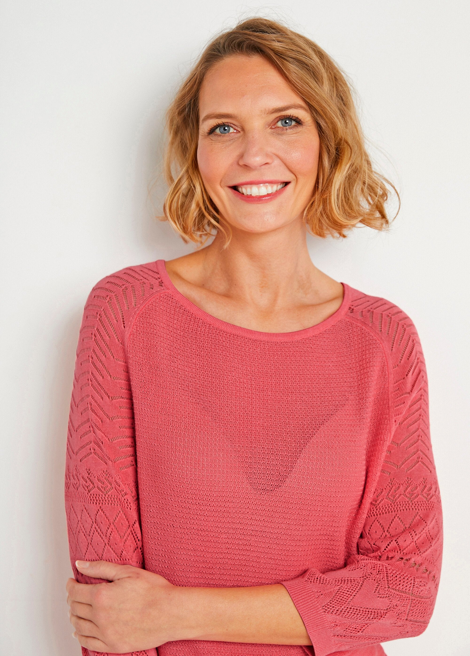 Pull_léger_manches_3/4_raglan_col_rond_Corail_DE1_slim