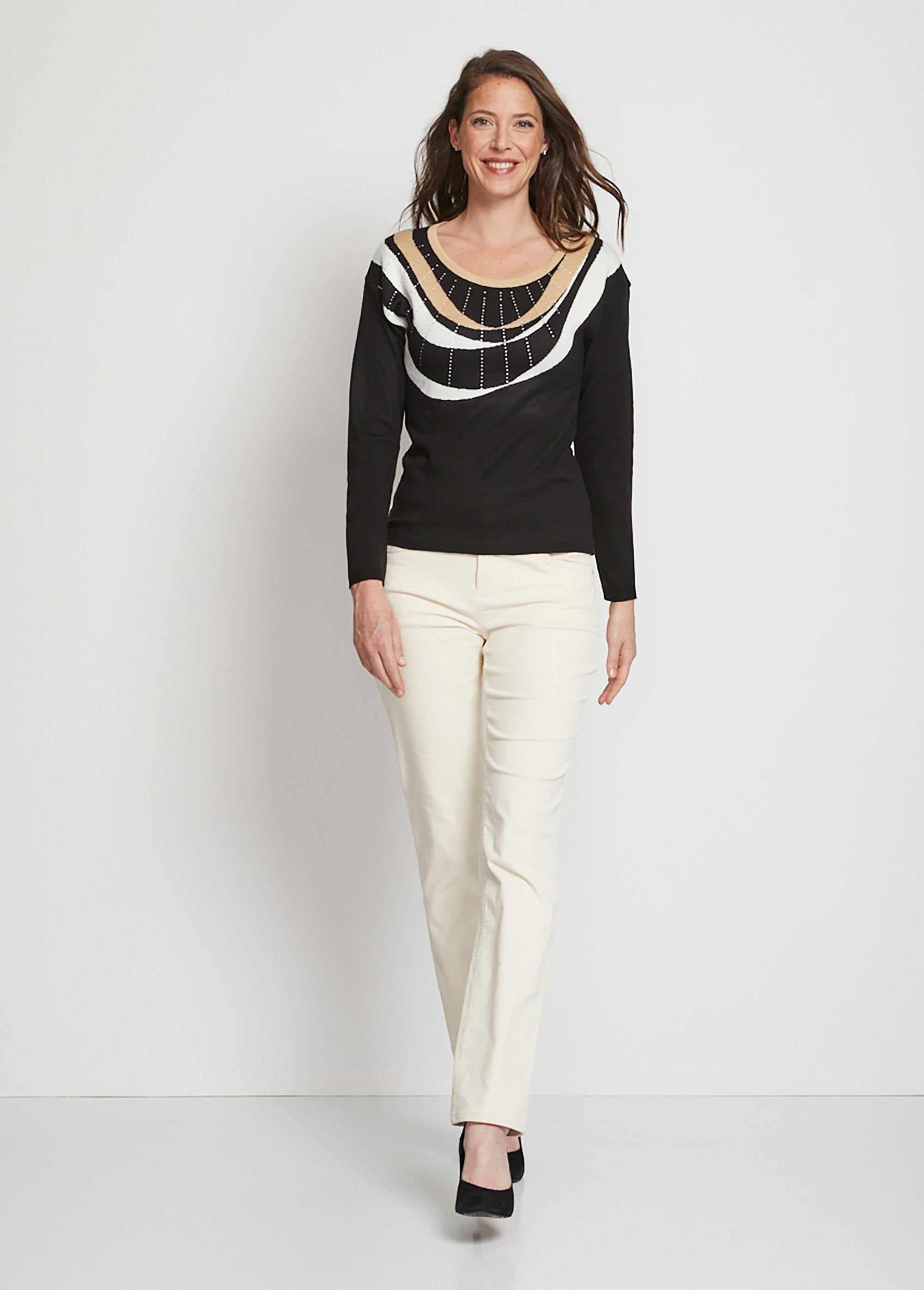 Pull_court_jacquard_strassé_col_rond_Noir_et_beige_SF1_slim