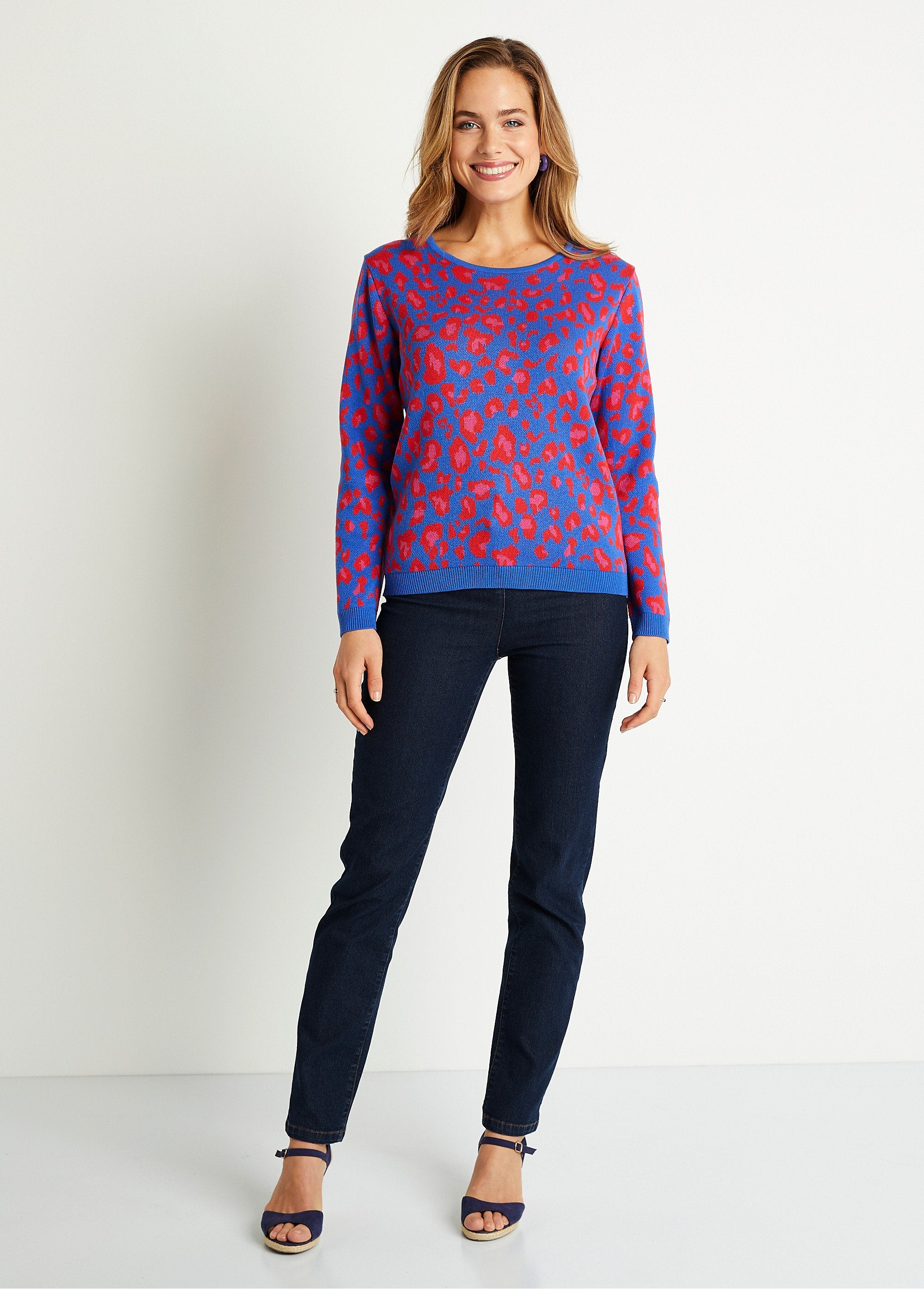 Pull_motif_léopard_col_rond_Bleu_SF1_slim