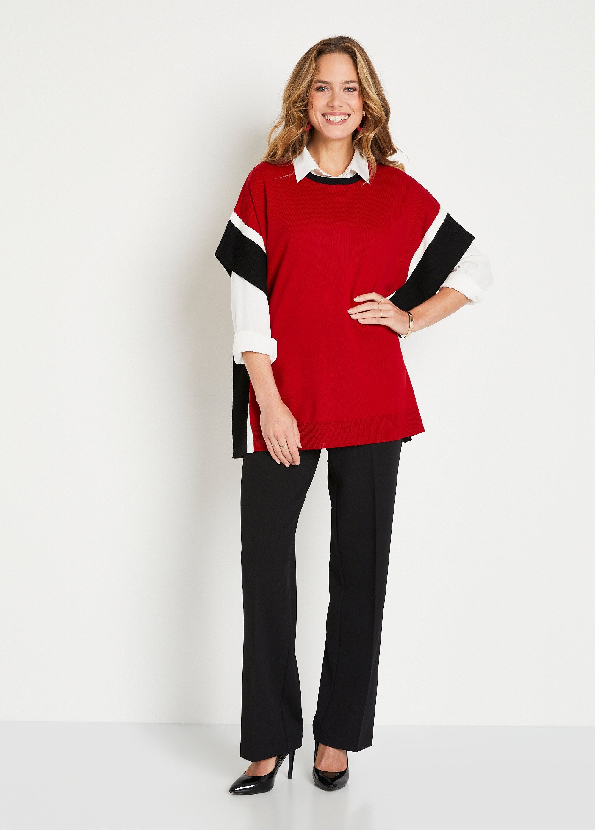 Pull_poncho_uni_long_col_rond_Rouge_et_noir_SF1_slim