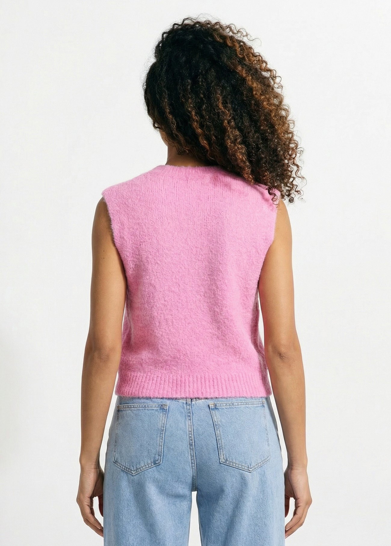 sleeveless-knit-sweater-with-wool-pink-afibel