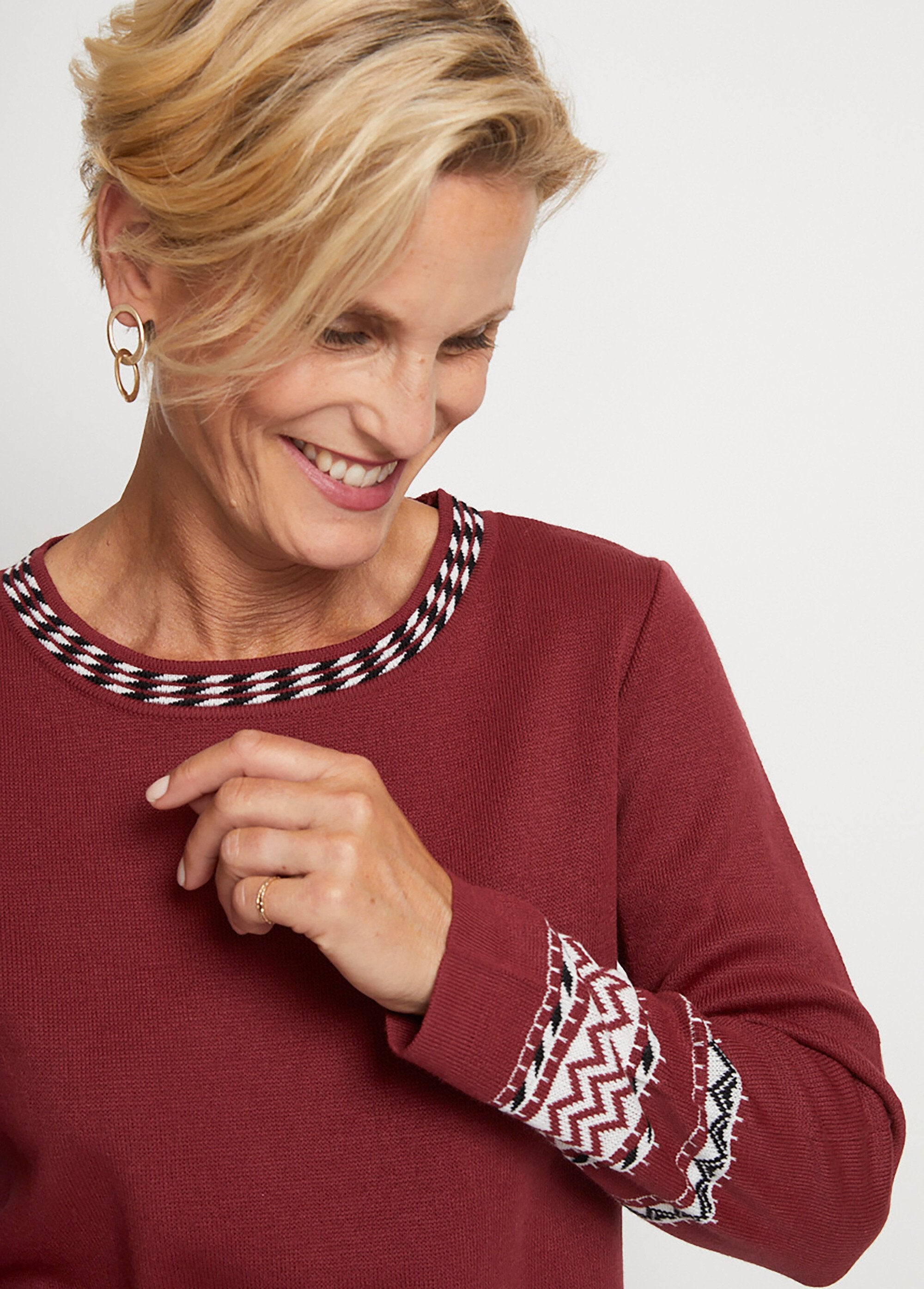 Pull-tunique_doux_mi-long_jacquard_col_rond_Bordeaux_DE1_slim