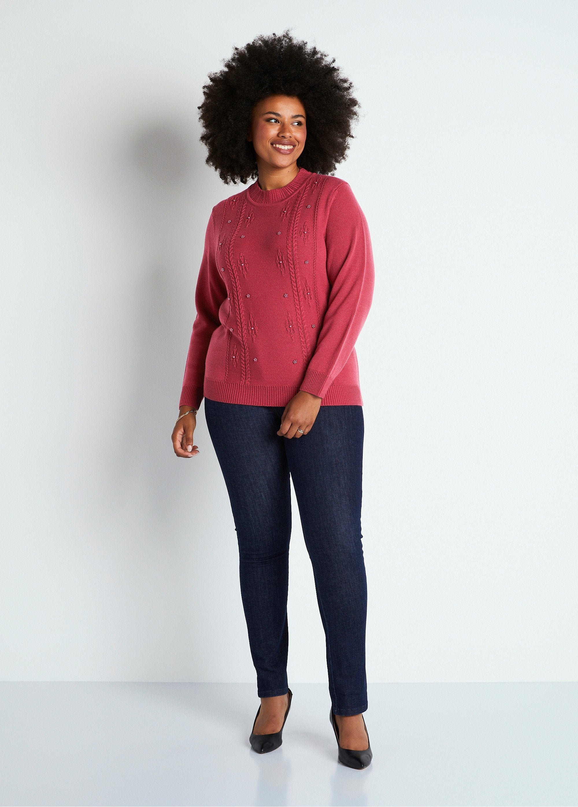 Pull_uni_perlé_torsadé_col_montant_Cassis_SF1_curvy