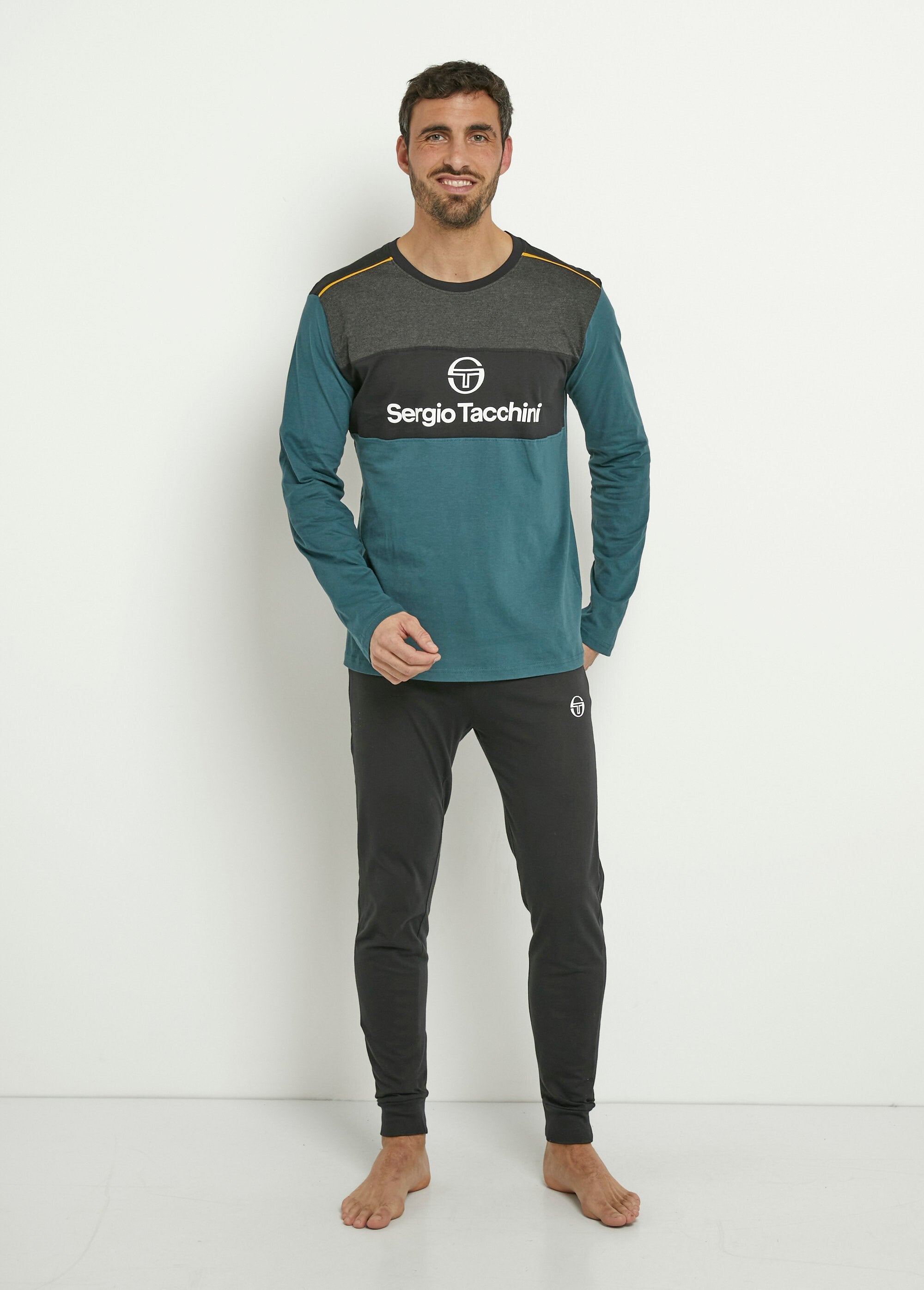 Gestreepte_pyjama_met_lange_mouwen_Vert_FA1_slim