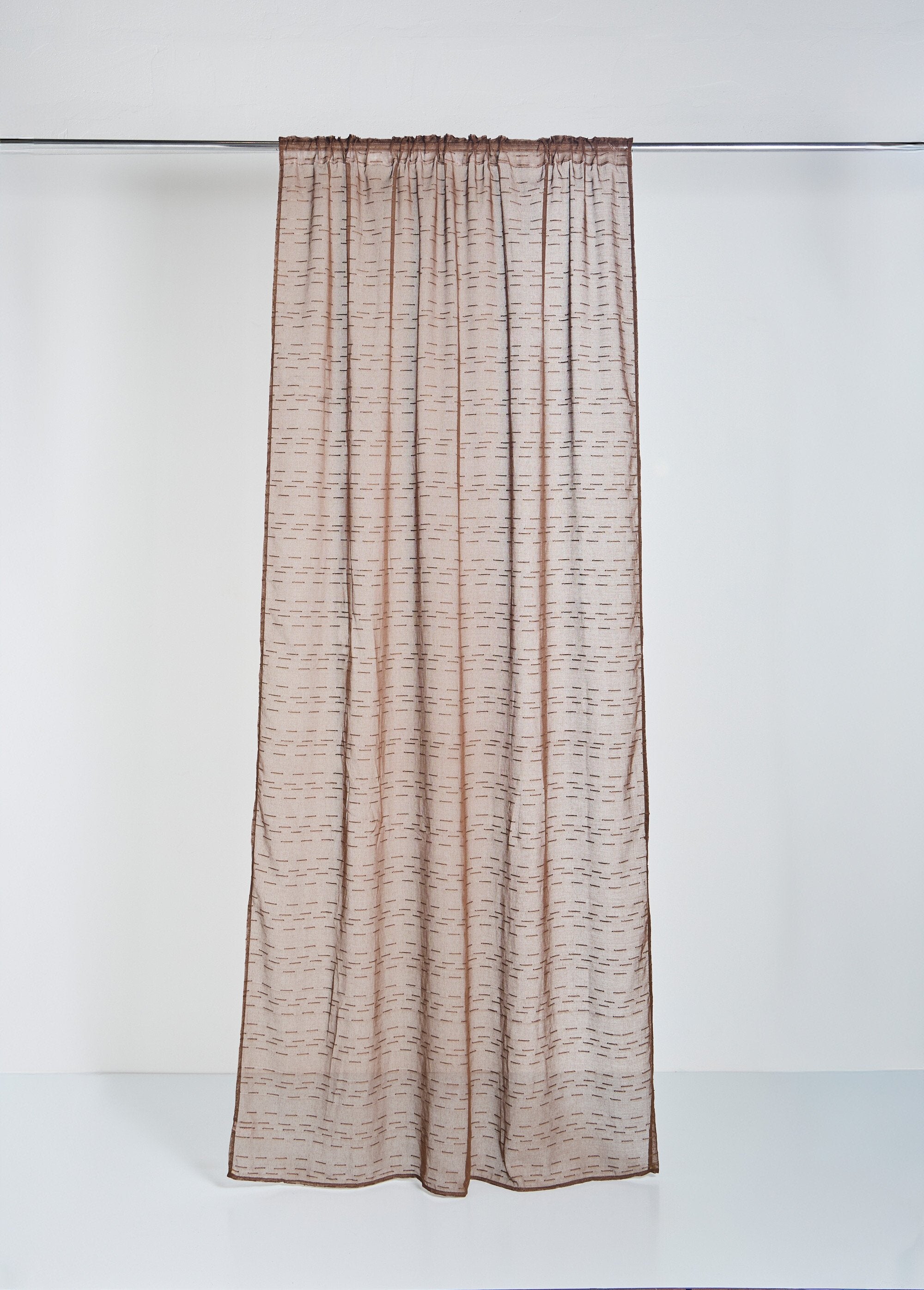 Rideau_1_panneau_ruflettes,_authentique_Marron_FA1_slim