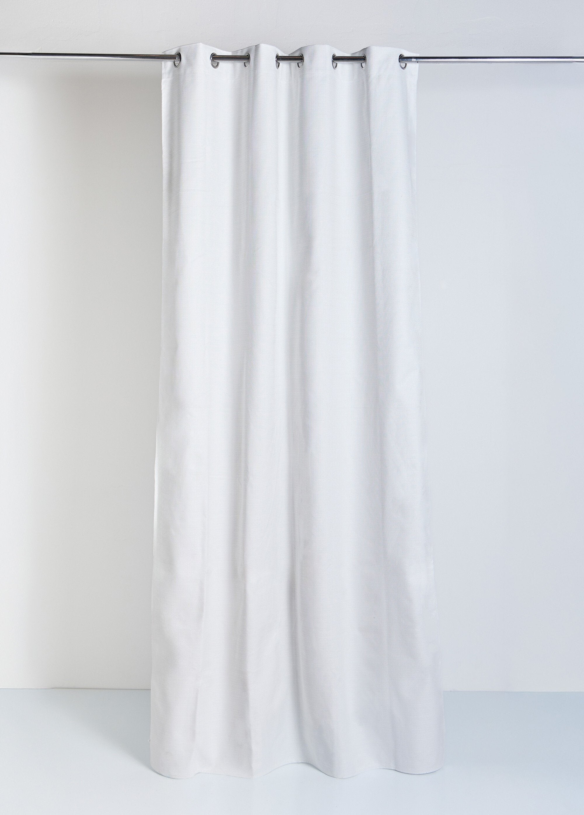 Rideau_occultant_tramé_1_panneau_oeillets_Blanc_FA1_slim