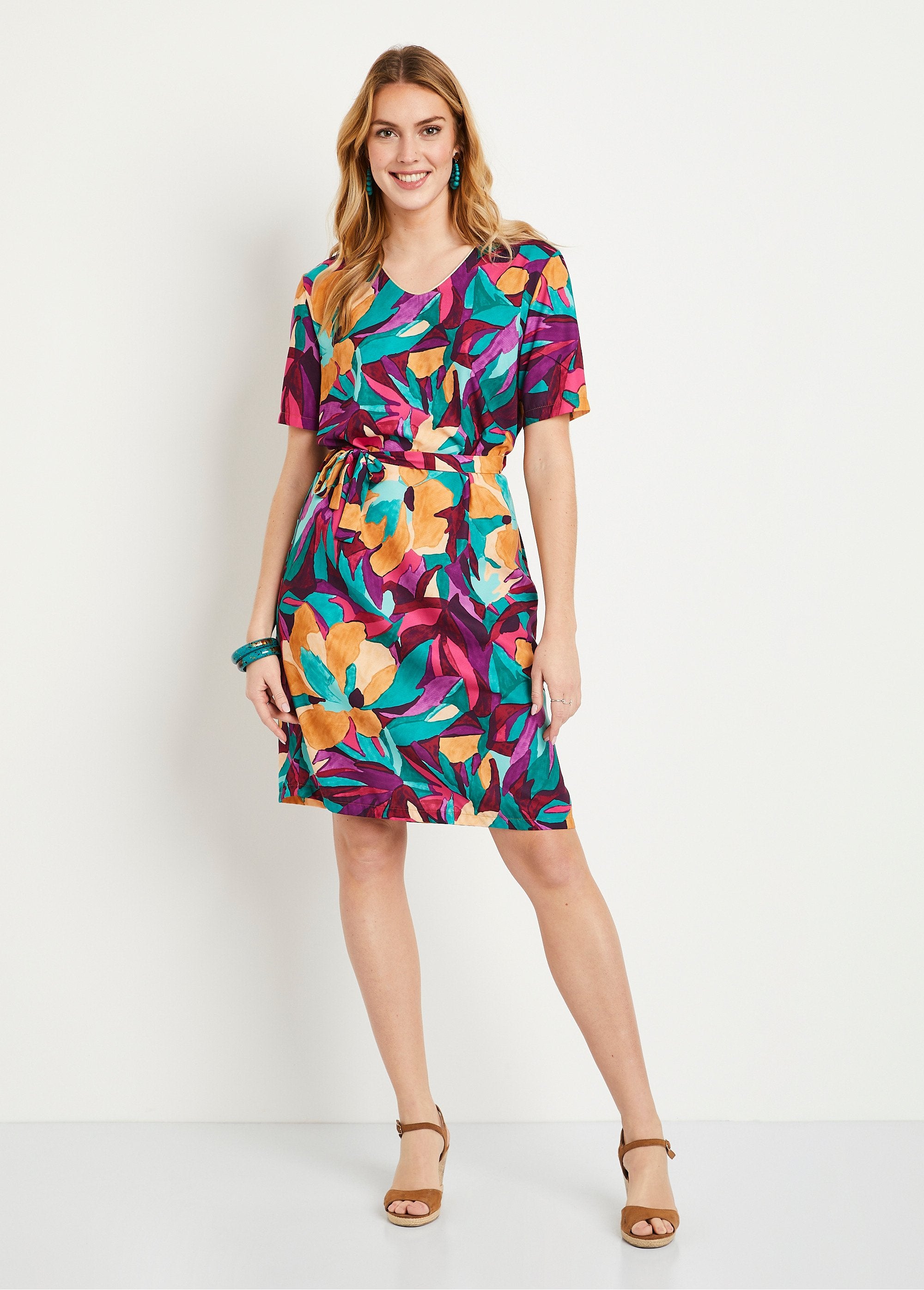 Robe_ample_courte_imprimé_floral_Violet_et_bleu_FA1_slim