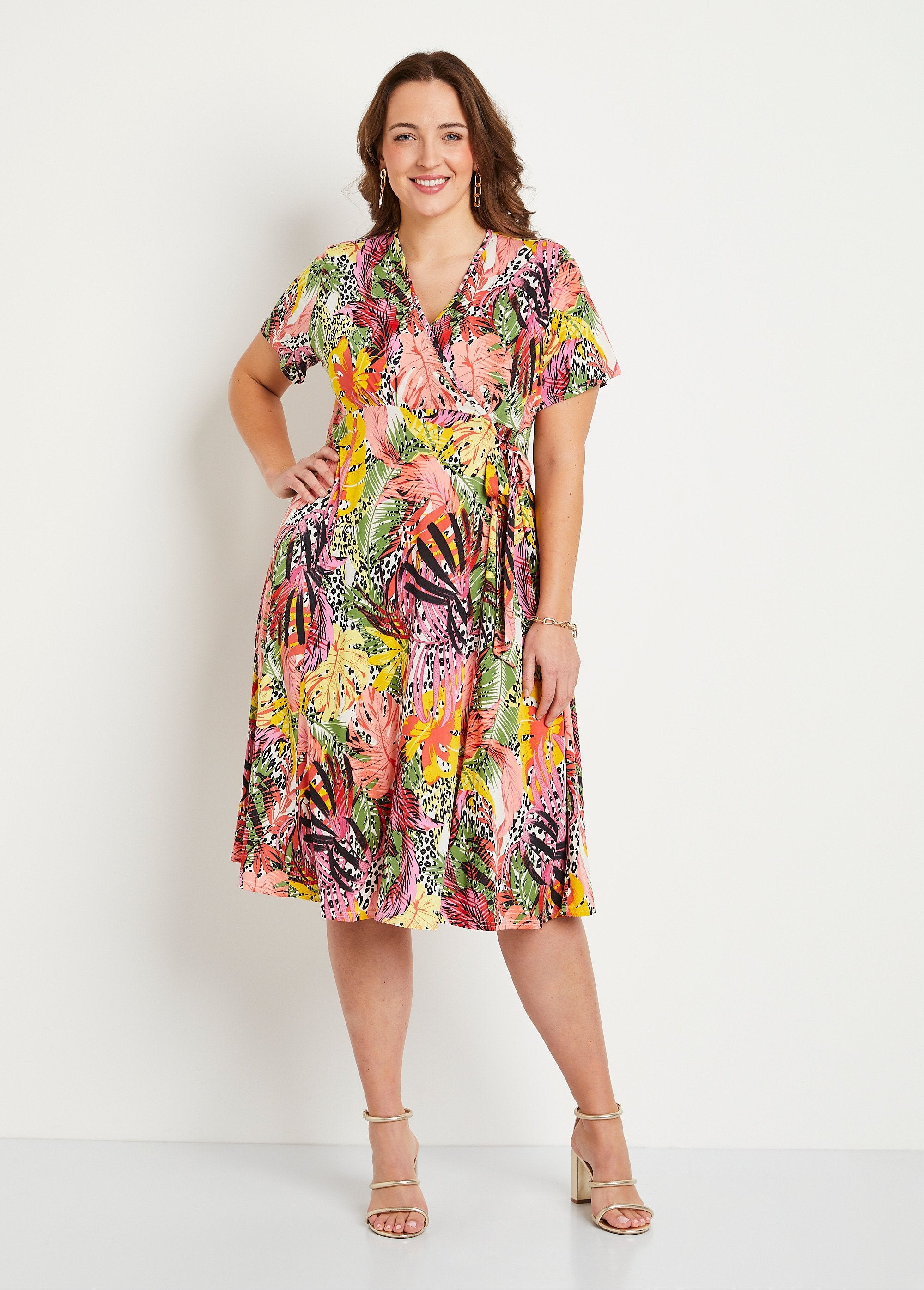 Short_floral_and_animal_skin_wrap_dress_Pink_and_yellow_FA1_curvy