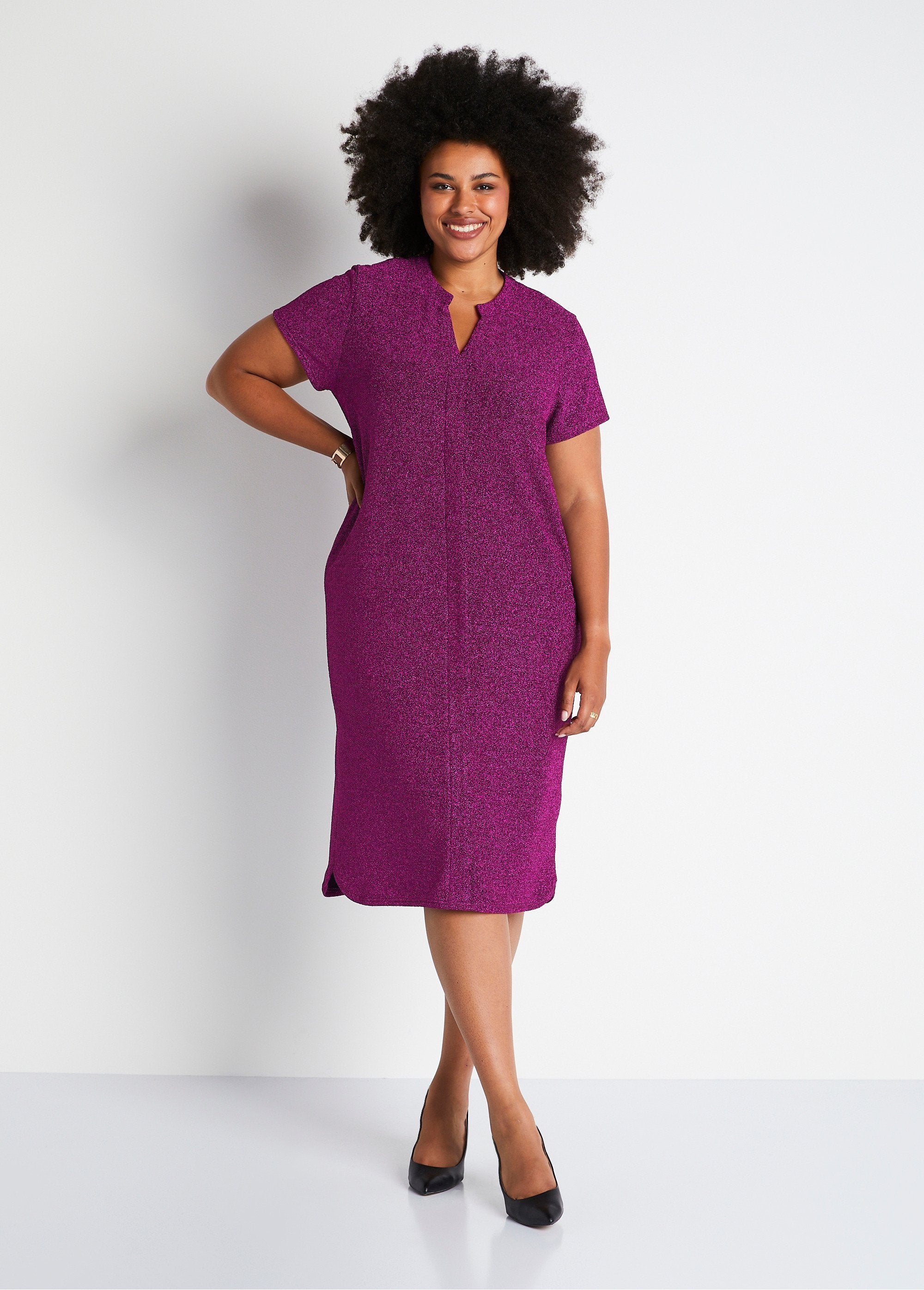 Robe_courte_évasée_maille_brillante_Rose_FA1_curvy