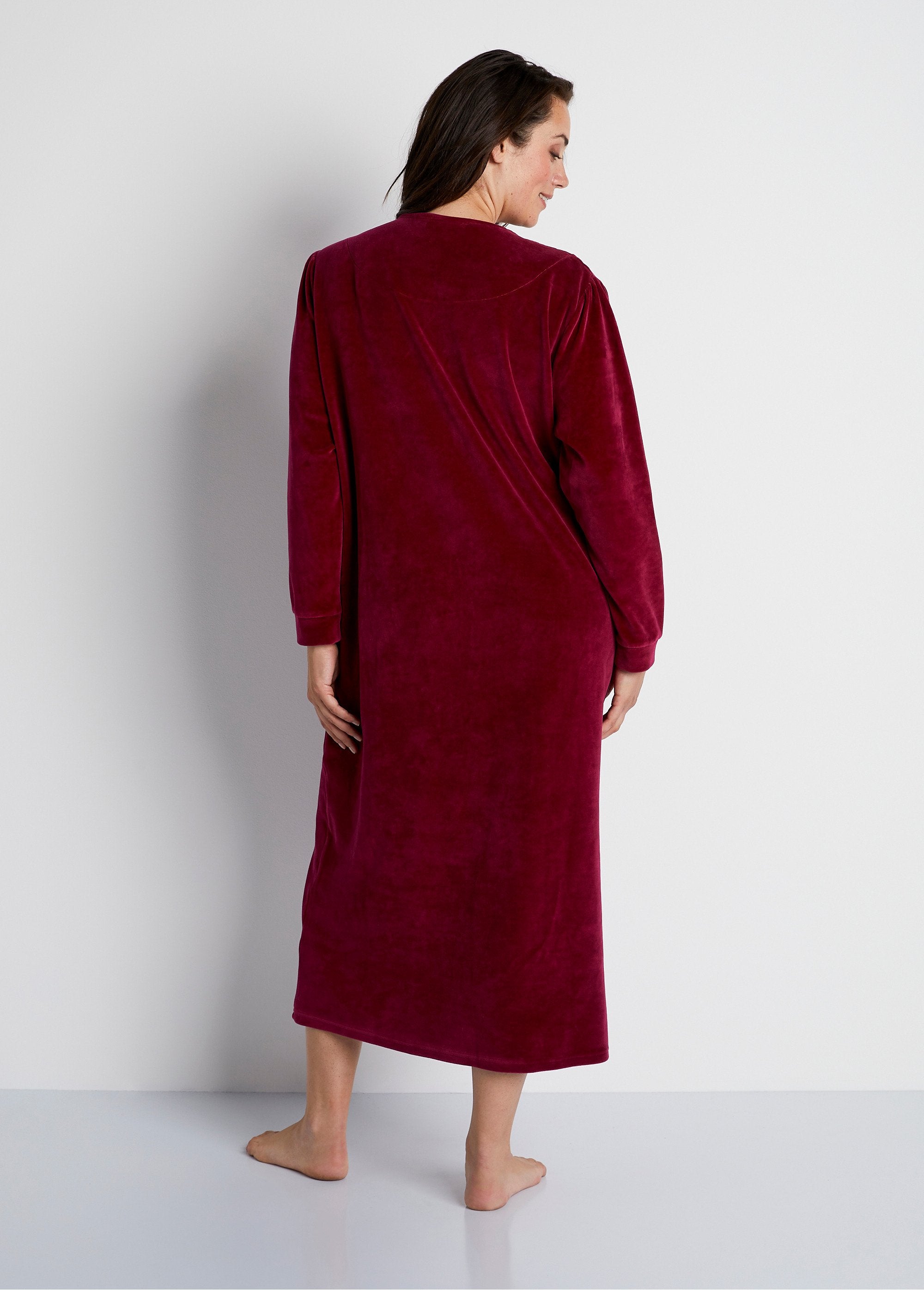 Robe_de_chambre_velours_brodé_longue_Bordeaux_DO1_curvy