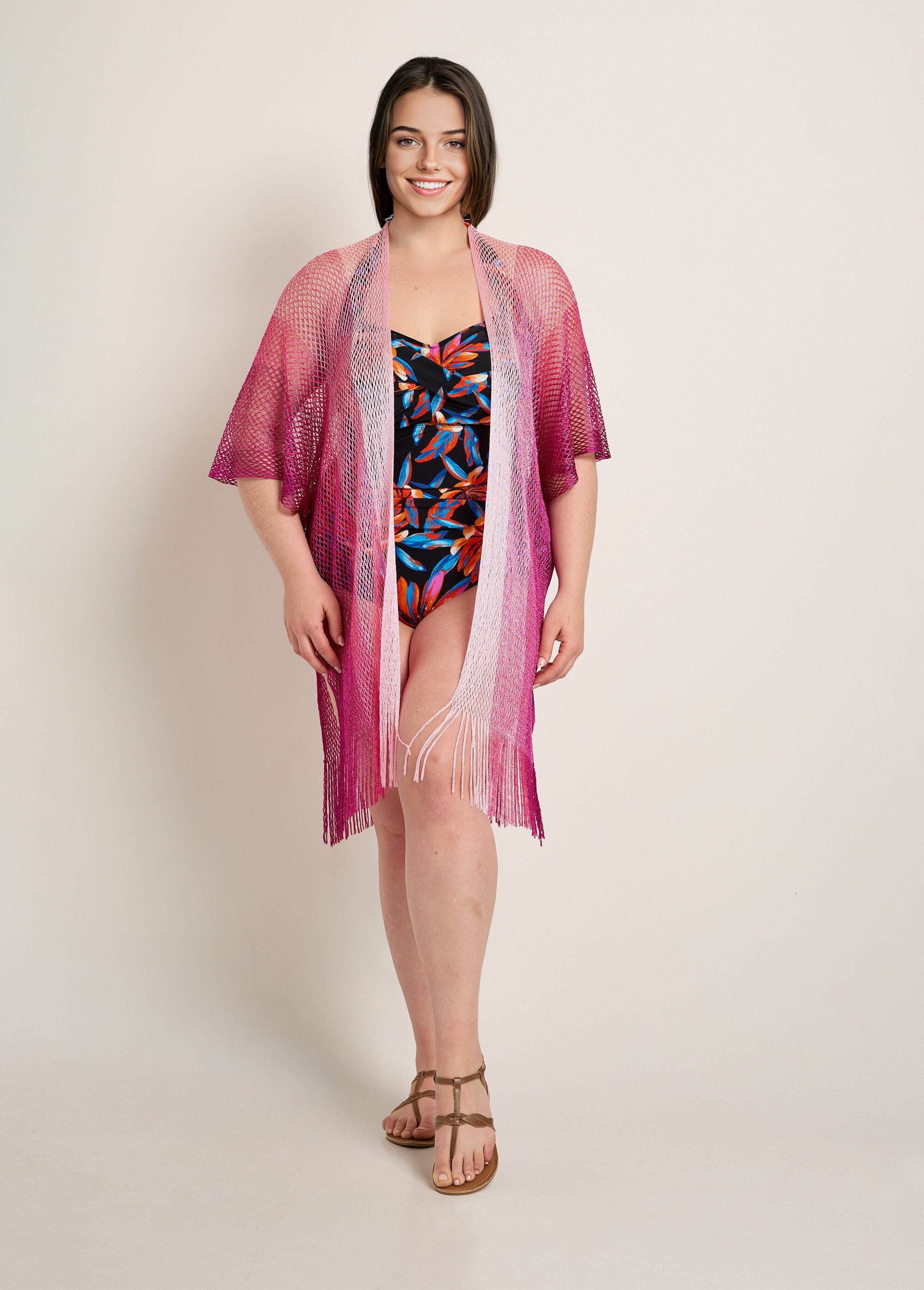 Veelkleurige_gebreide_strandjurk_Fuchsia_FA1_curvy