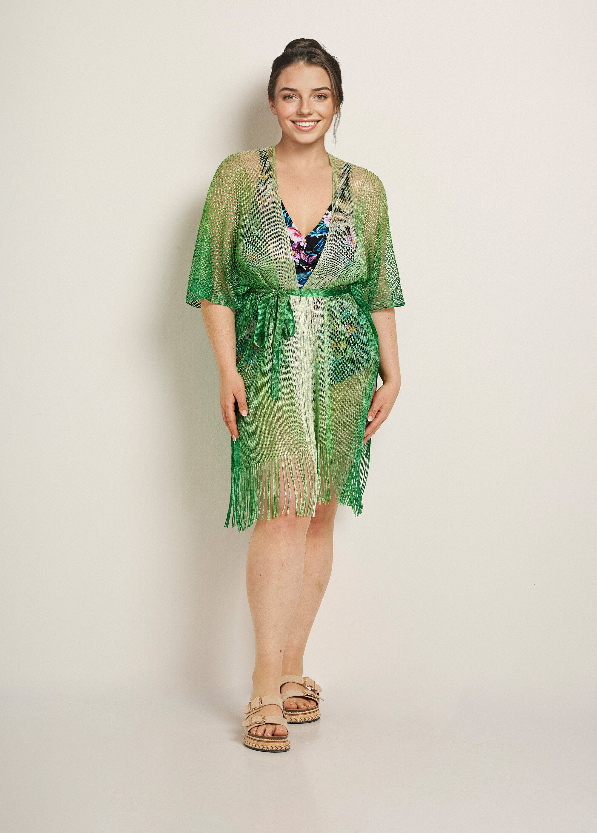 Veelkleurige_gebreide_strandjurk_Vert_FA1_curvy