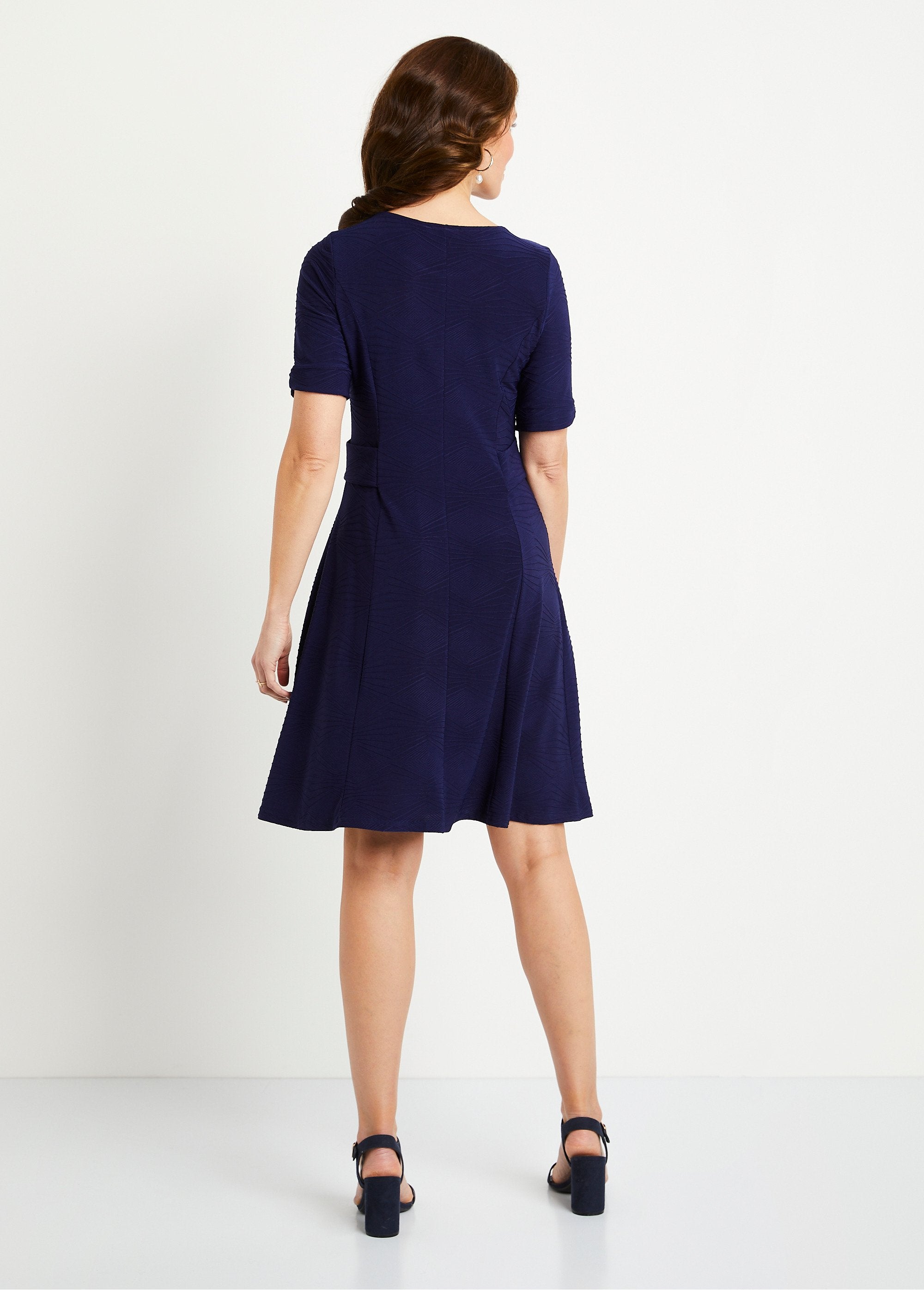 Robe_évasée_courte_unie_Marine_DO1_slim