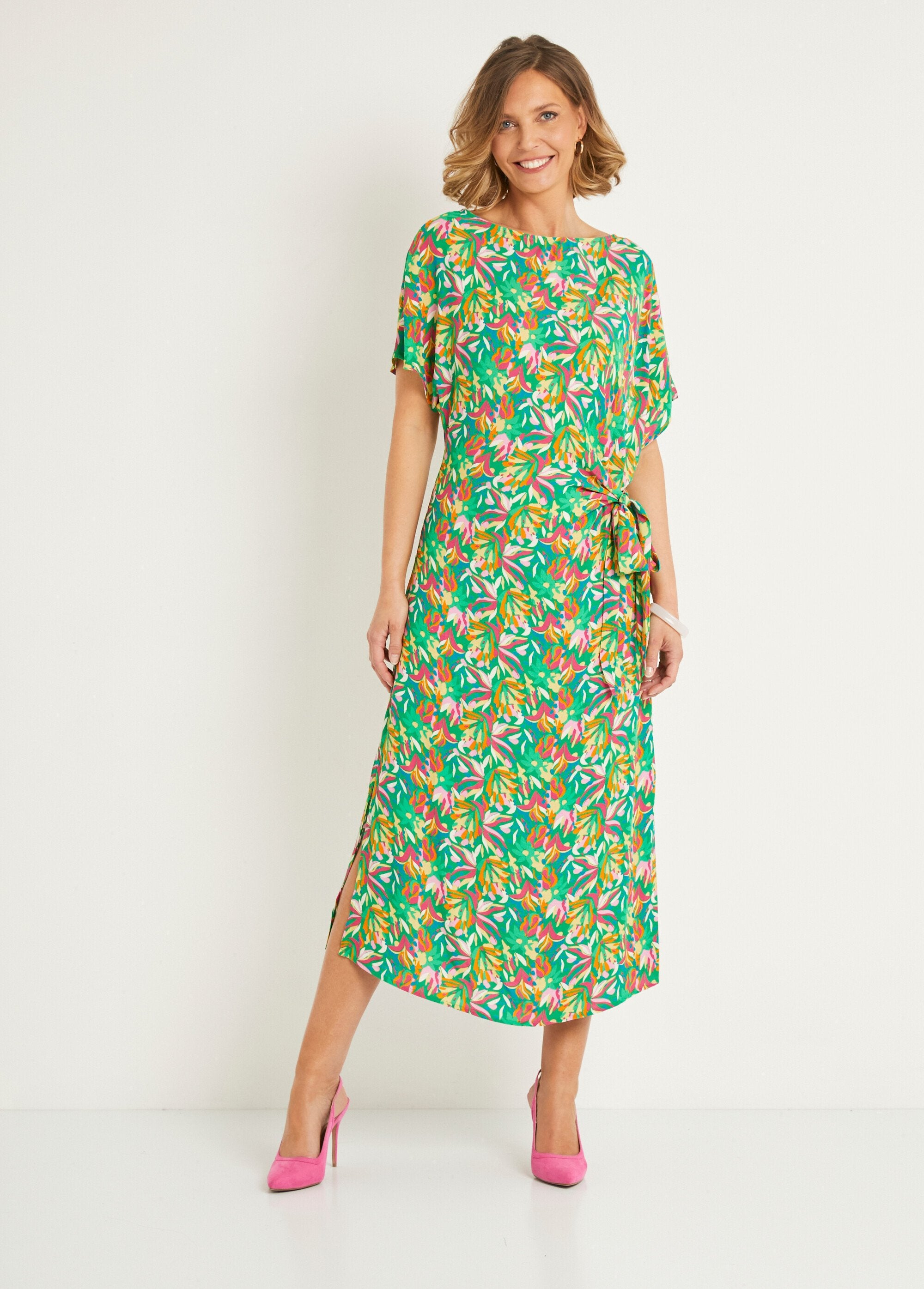 Maxi-jurk_met_grafische_print_en_boothals_Vert_imprime_FA1_slim