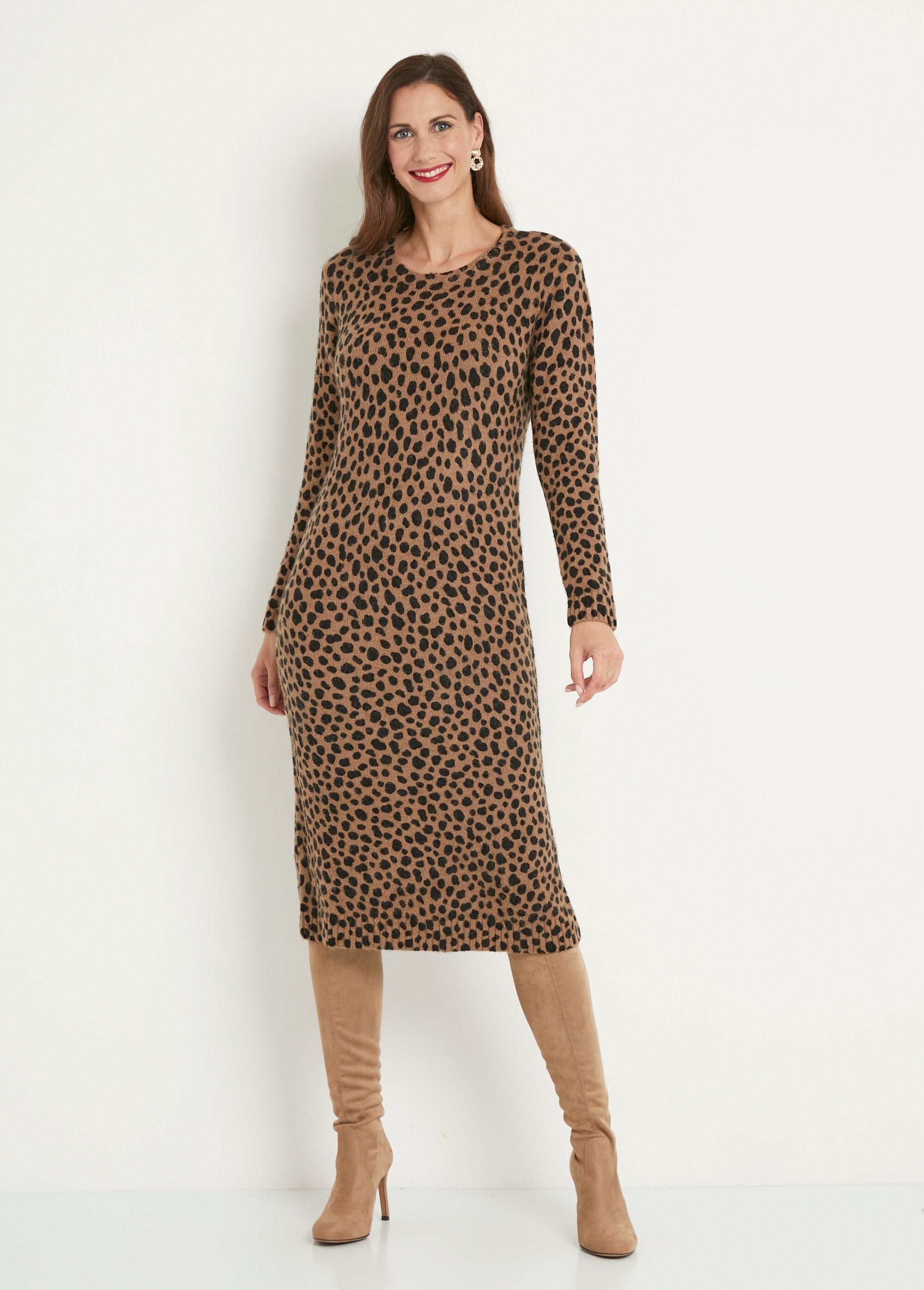 Warm_short_leopard_print_sweater_dress_Brown_and_black_FA1_slim