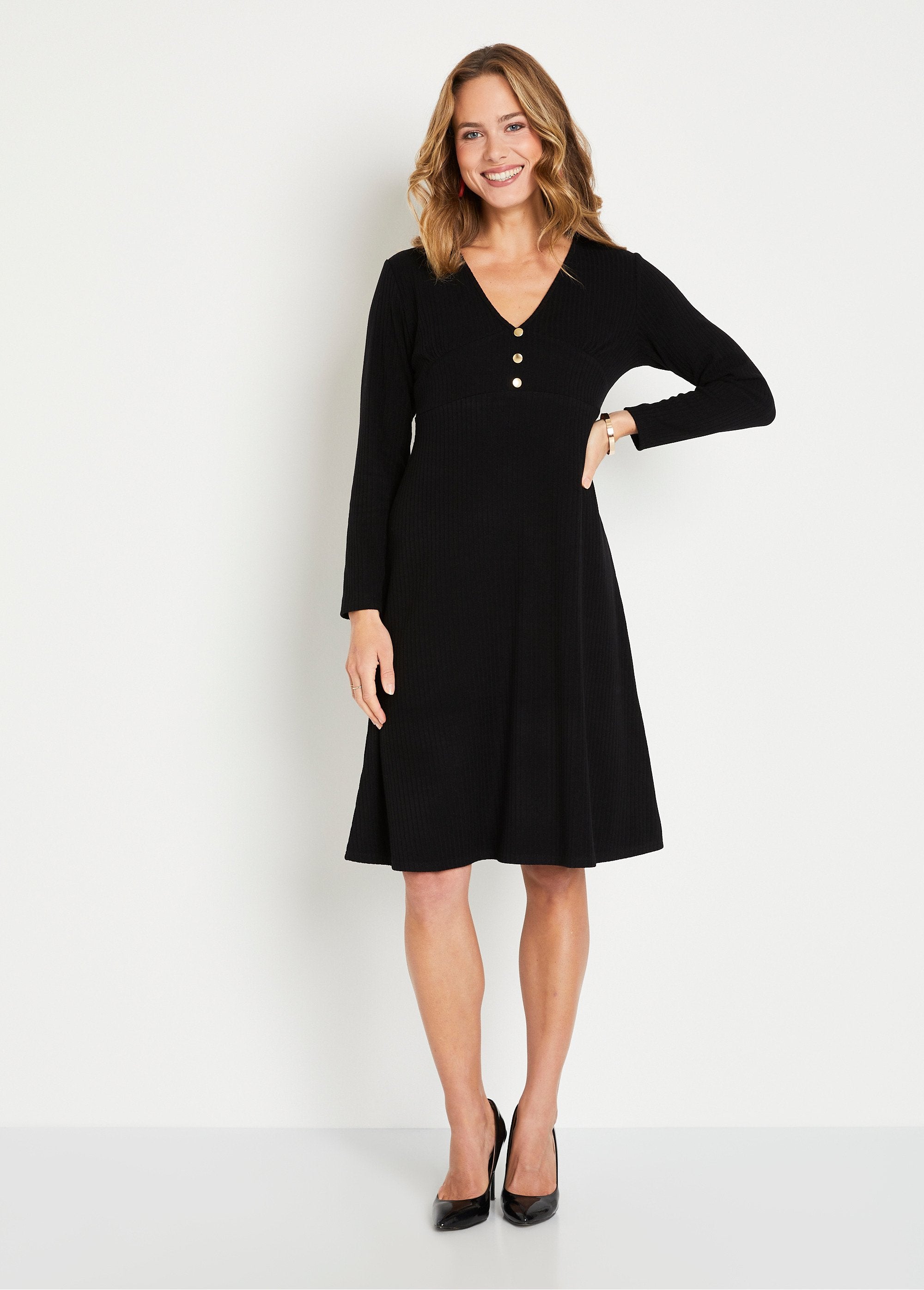 Robe_unie_courte_col_V_en_maille_côtelée_Noir_FA1_slim