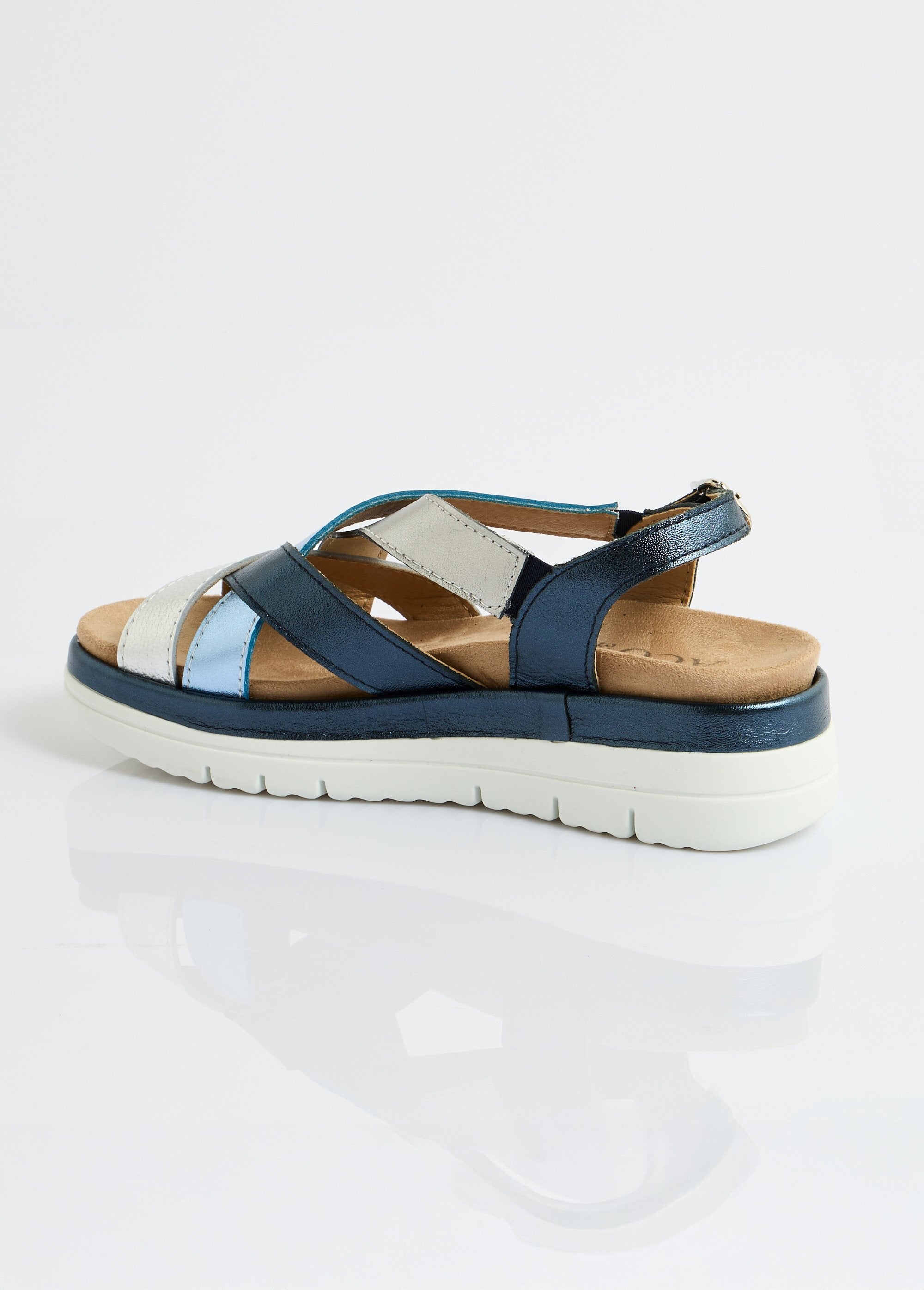 Sandalen_met_brede_sleehak_en_meerdere_banden_Marine_et_argente_DO1_slim
