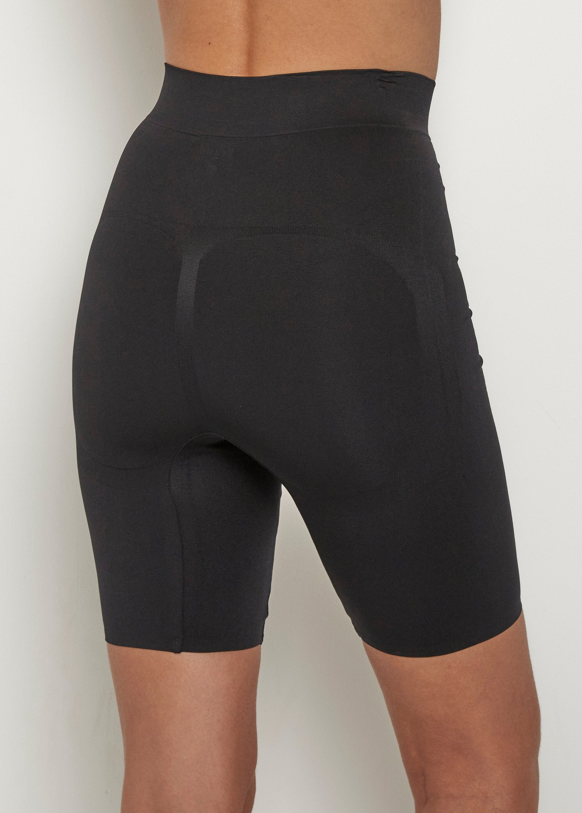 Naadloze_shorts_Noir_DO1_slim