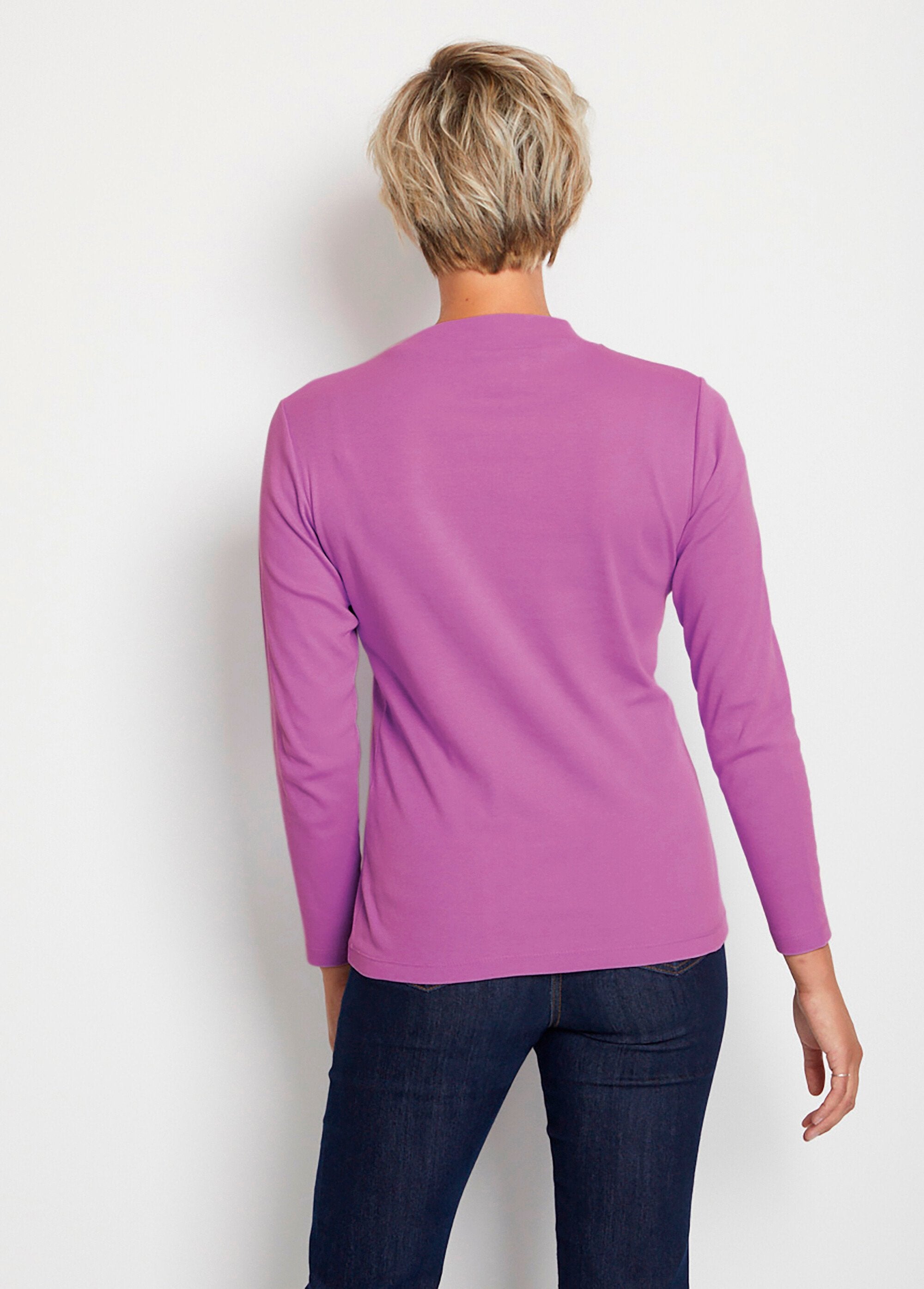 Long_supple_soft_knit_undershirt_Plain_blackcurrant_DO1_slim