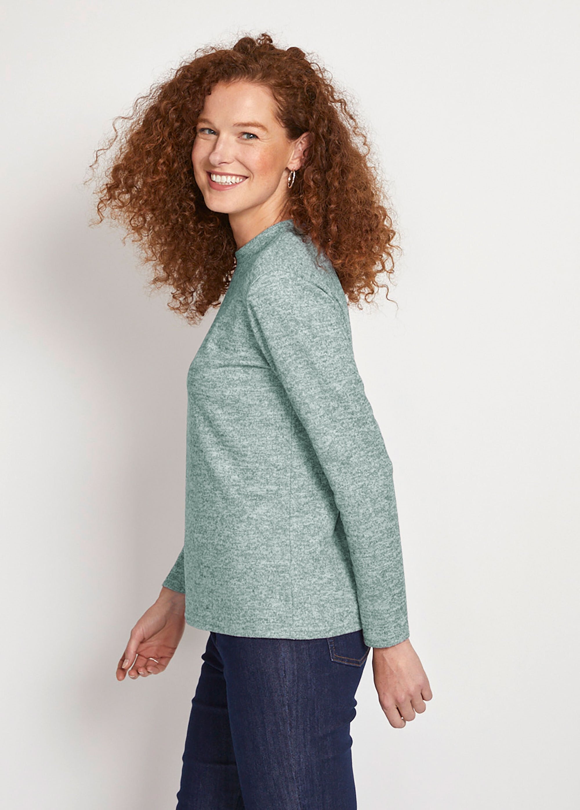 Sous-pull_chaud_court_col_montant_Uni_vert_DR1_slim