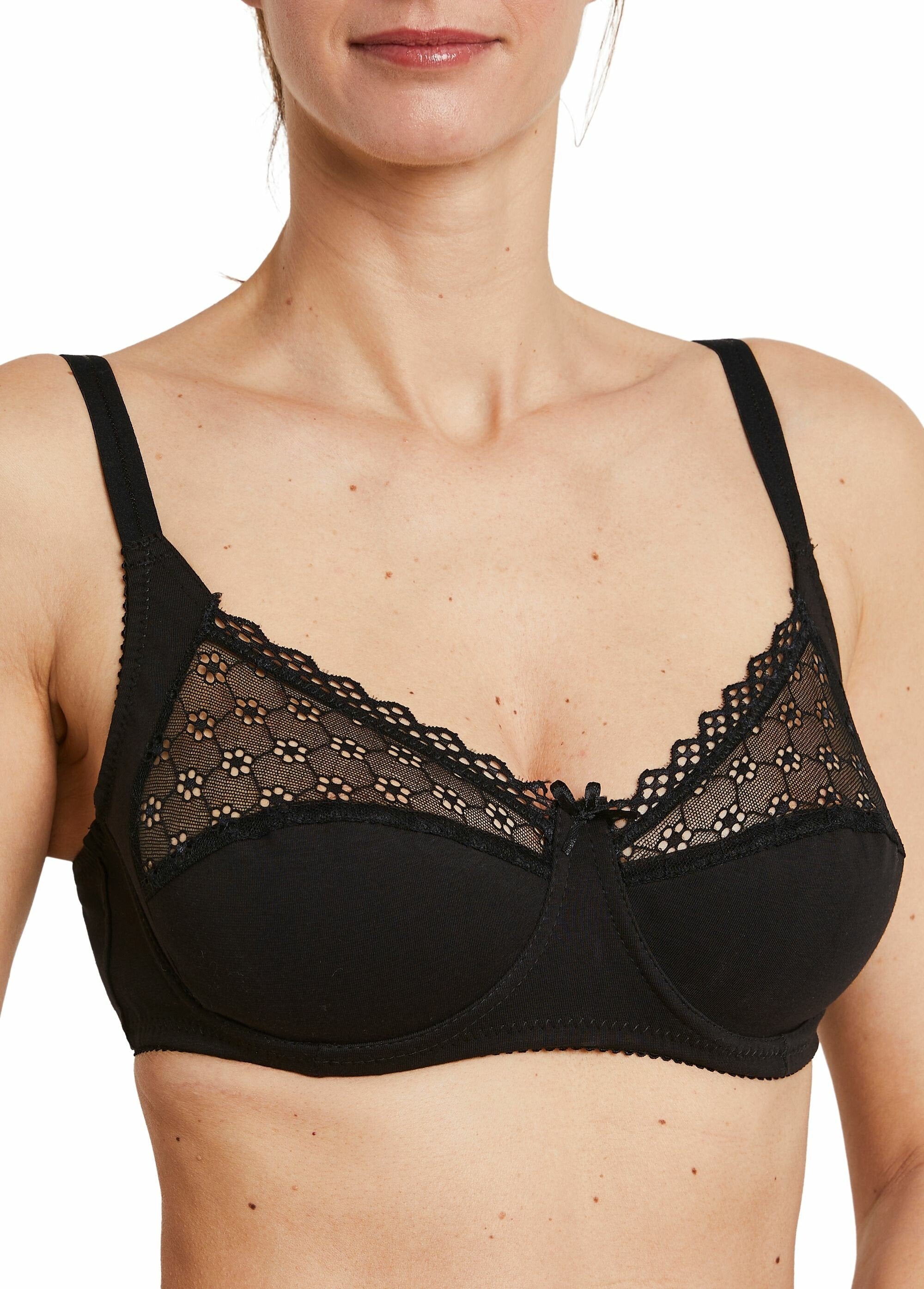 Soutien-gorge_avec_armatures_coton_extensible_Noir_DE1_slim