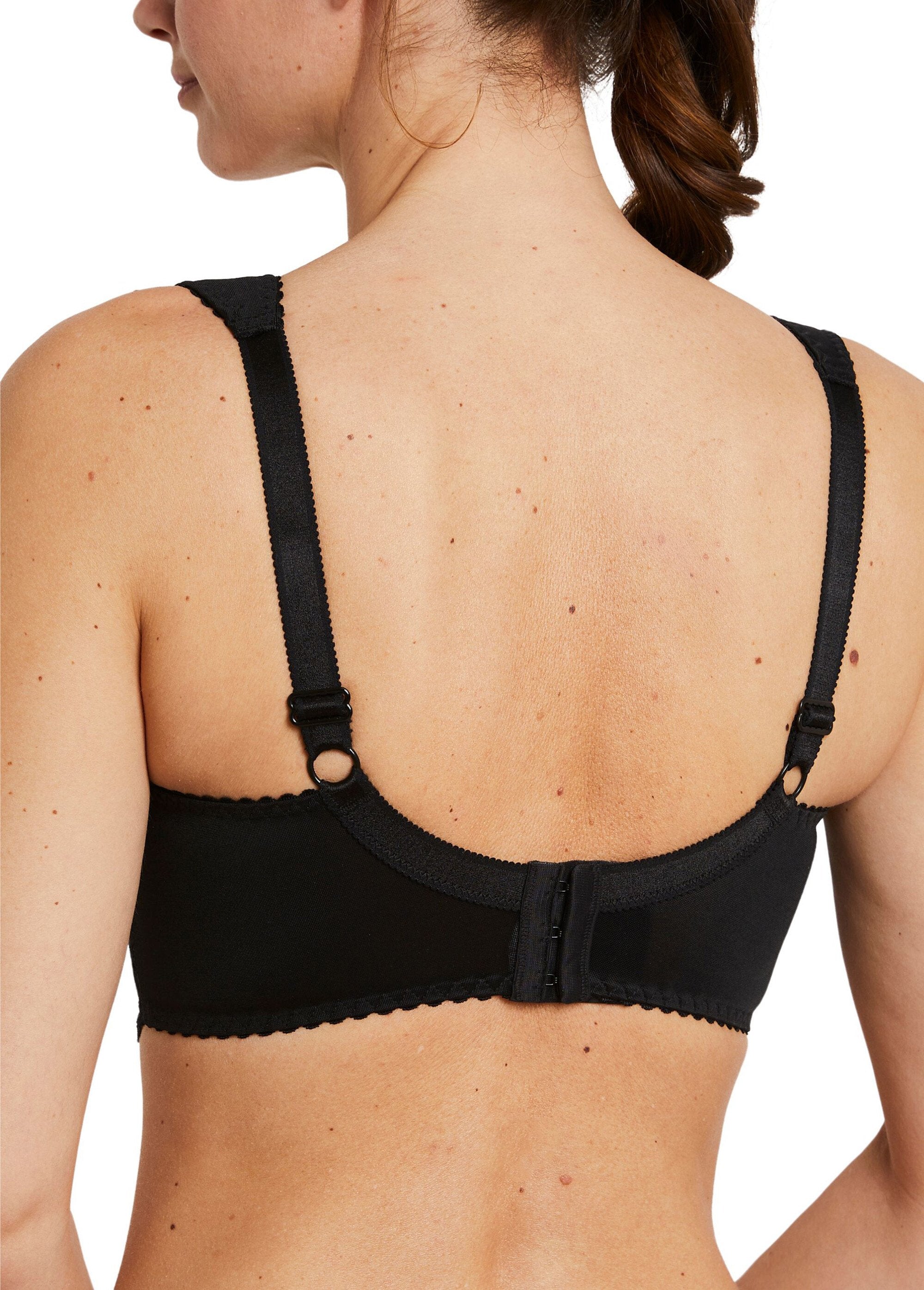 Soutien-gorge_sans_armatures_dentelle_Noir_DO1_slim