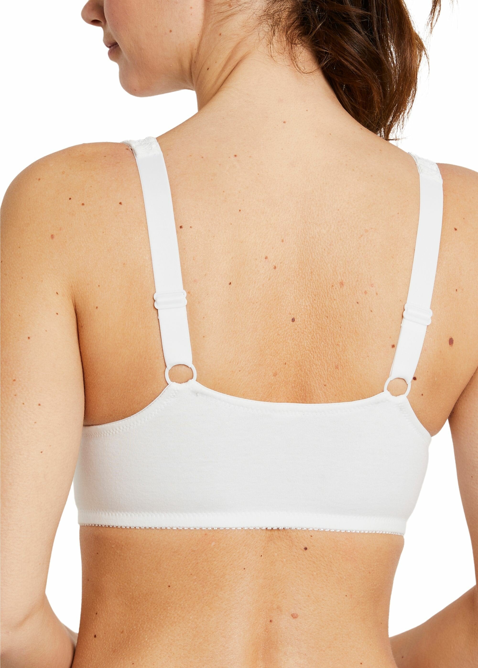 Soutien-gorge_sans_armatures_ouvert_devant_Blanc_DO1_slim