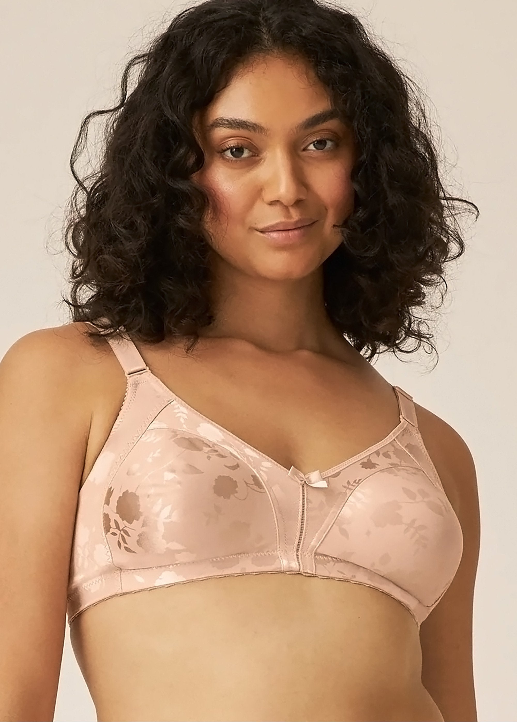 Naturana®_-_Soutien-gorge_sans_armatures_minimiseur_Peau_FA1_slim