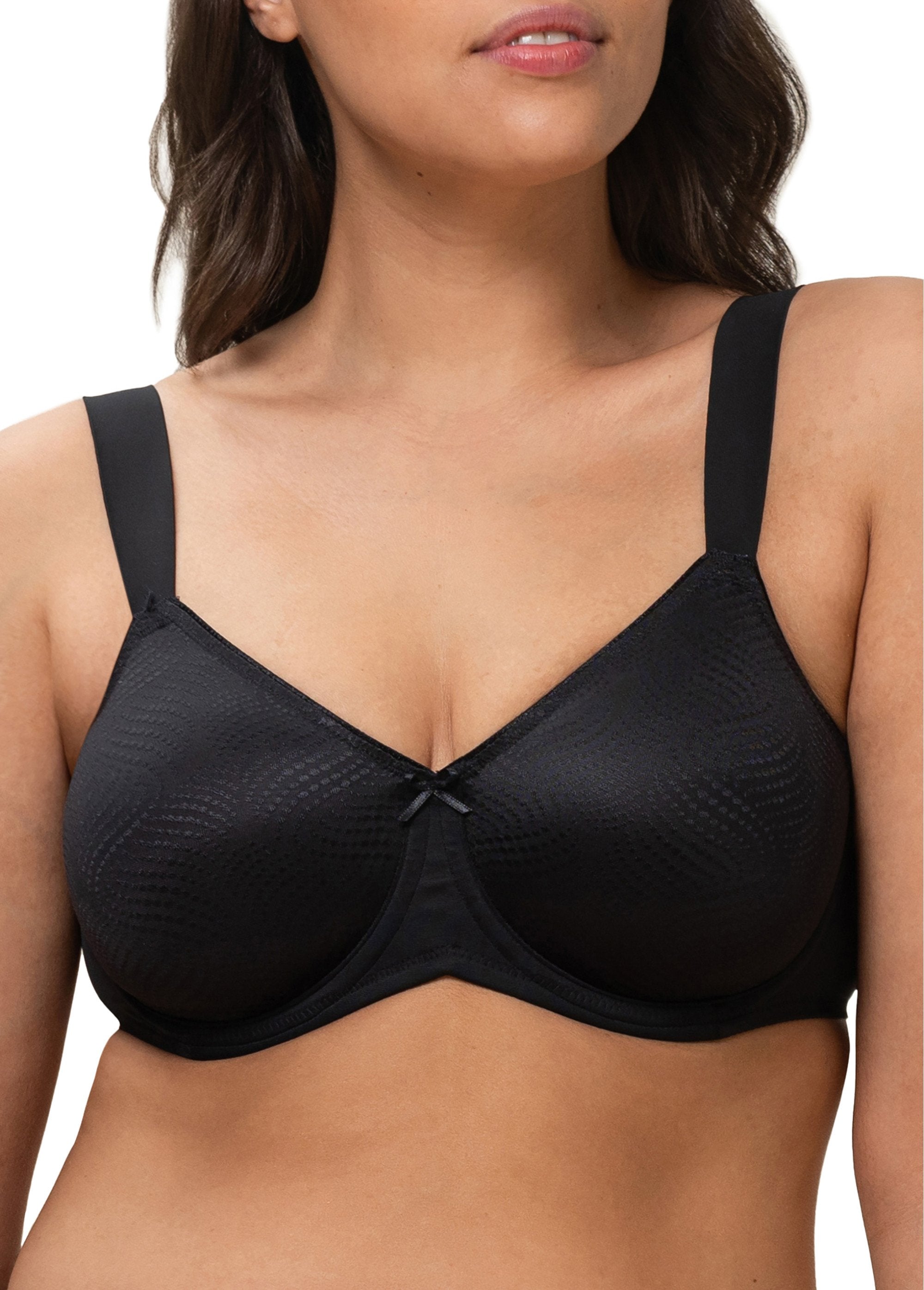 Triumph®_-_Soutien-gorge_avec_armatures_minimiseur_Noir_FA1_curvy