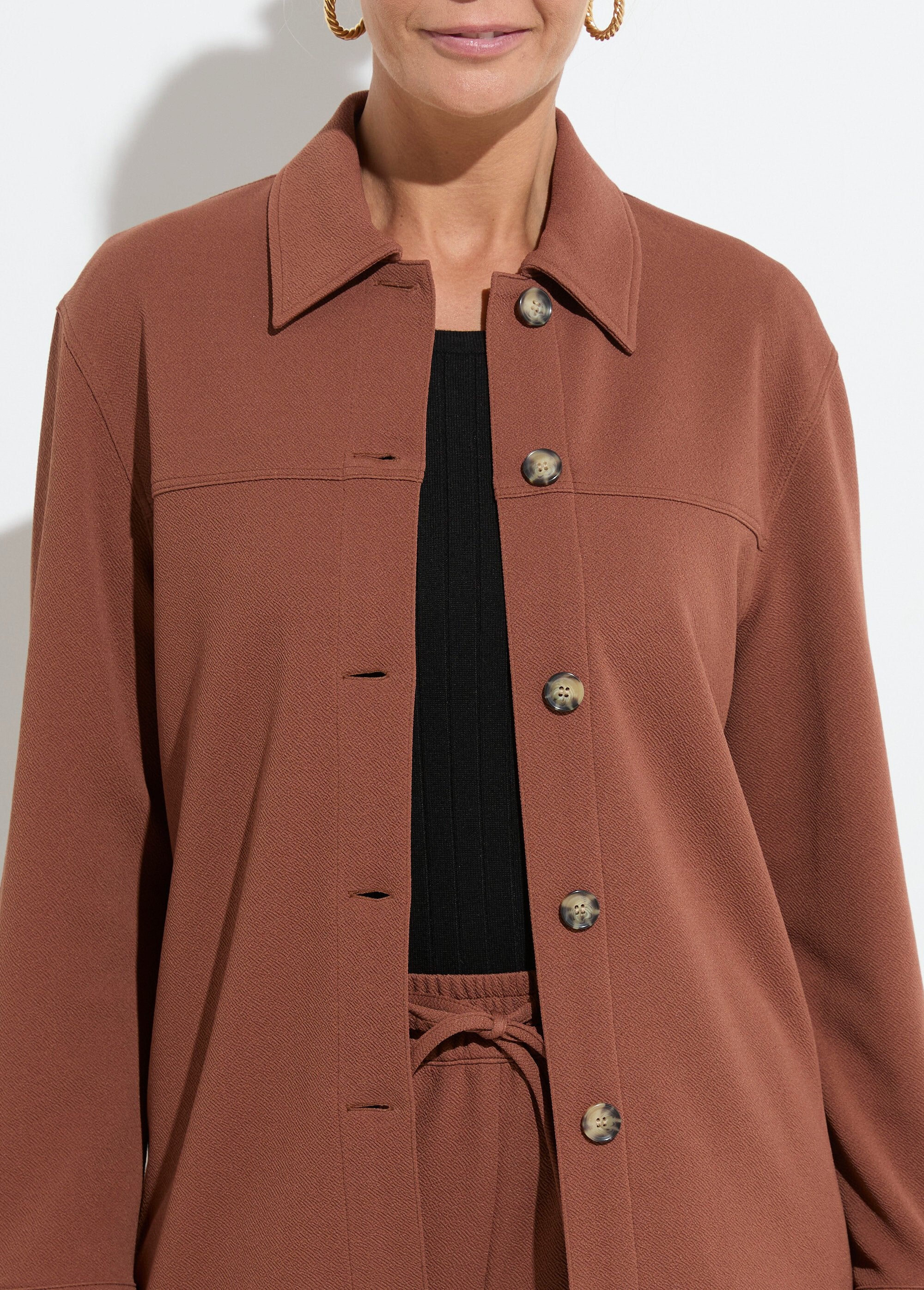 Surchemise_boutonnée_maille_crêpe_unie_Marron_DE1_slim